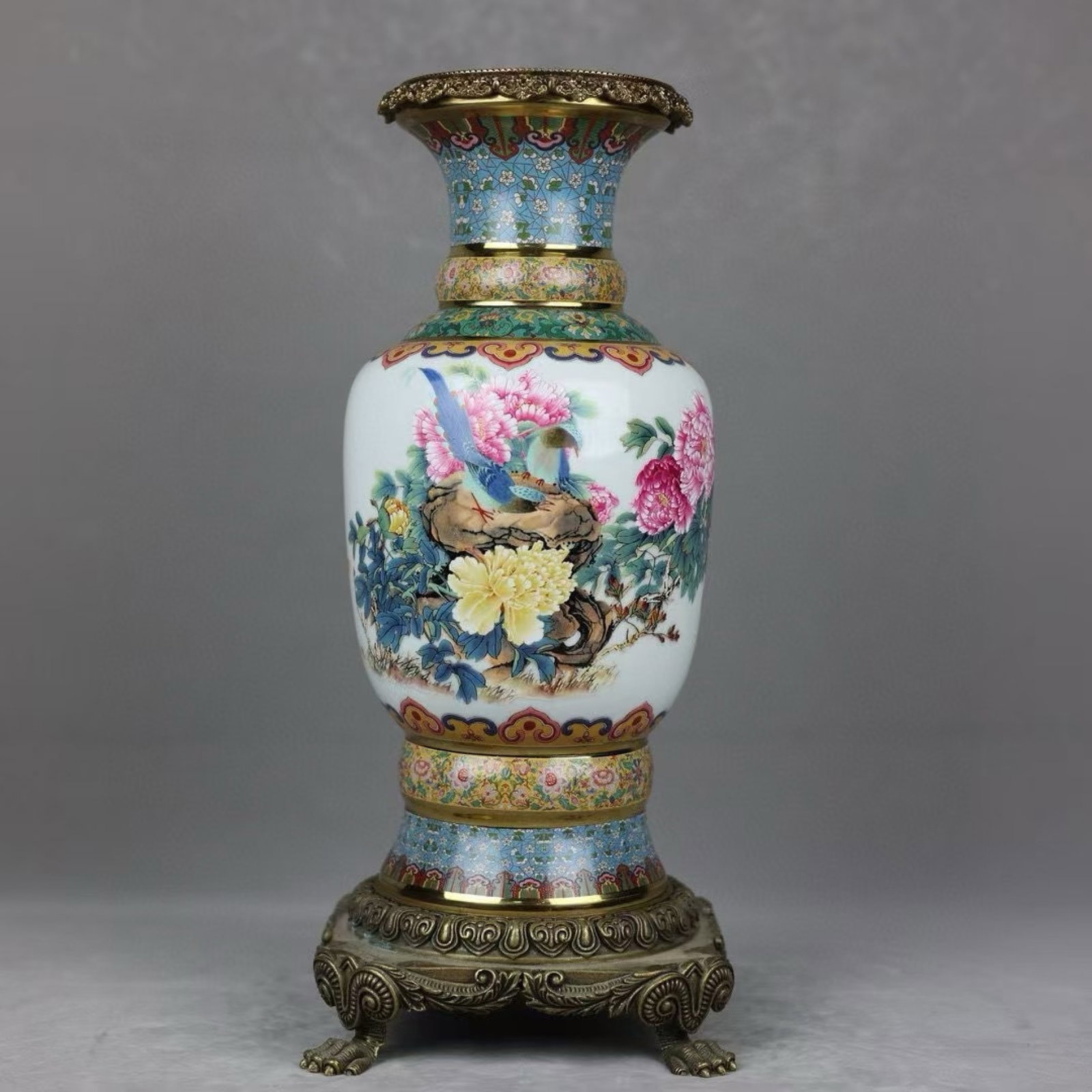 A Huge Enamel Inlaid Bronze Flower and Peacock Pattern Vase,with poem: A Huge Enamel Inlaid Bronze Flower and Peacock Pattern Vase,with poem,Qing Dynasty,China,Qianlong Four-character Mark,Size:15.7inx5.7in 珐琅彩镶铜花卉孔