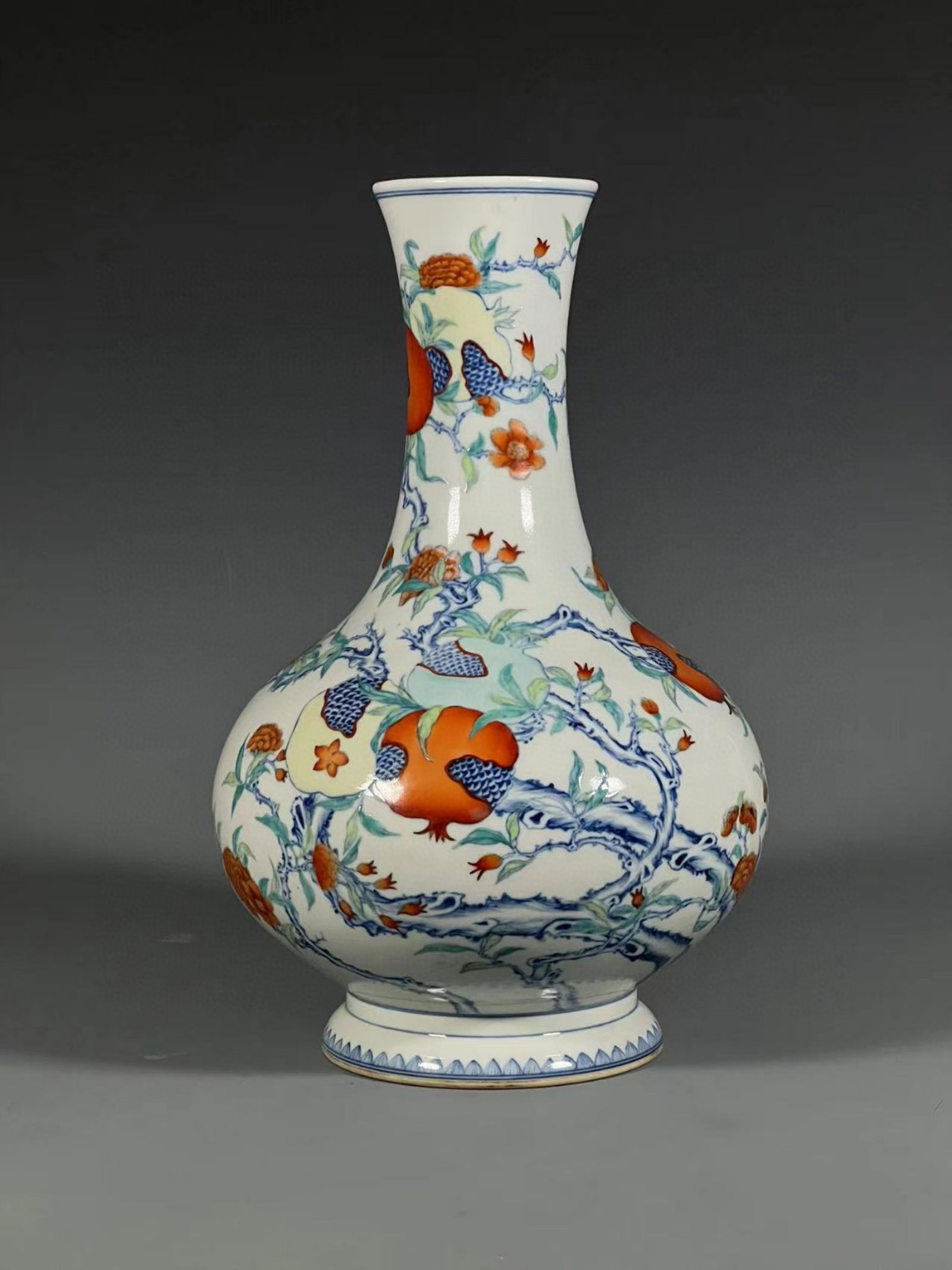 A Rare Doucai Pomegranate Pattern Vase (1 of 9)
