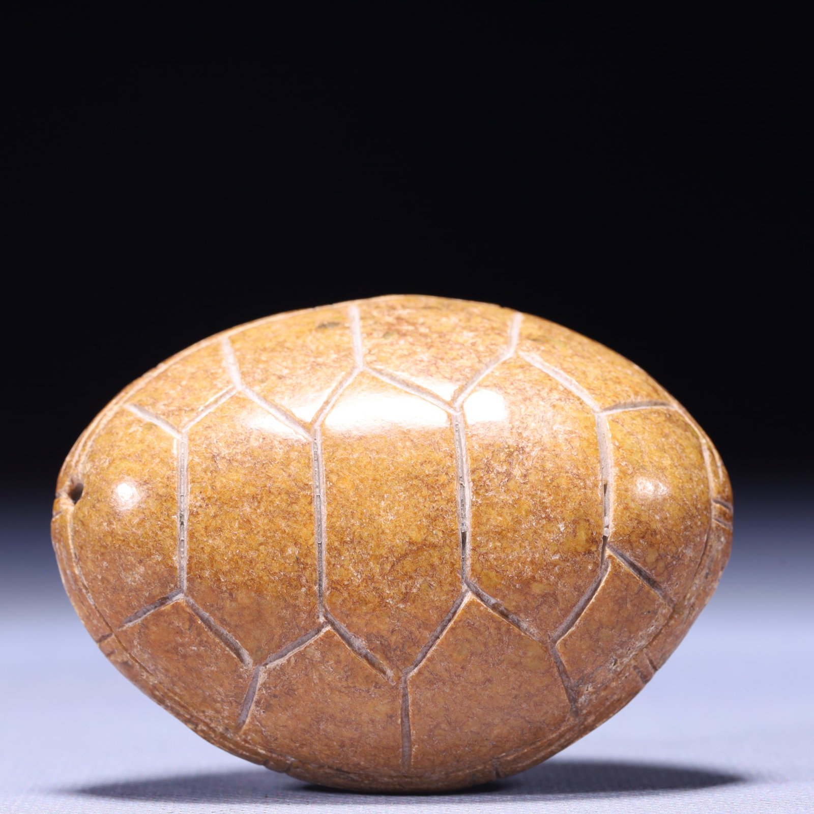 An Archaic Hongshan Culture Yellow Jade Turtle Shell Ornament: An Archaic Hongshan Culture Yellow Jade Turtle Shell Ornament,Ancient Time,China,Size:2.8inx2.2inx0.8in,Weight:148g