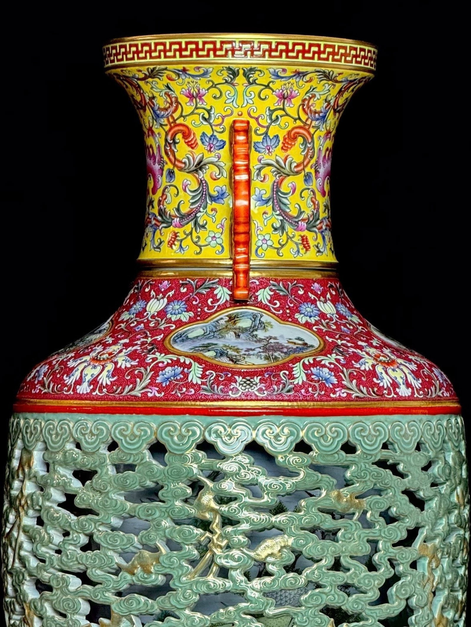 A Huge Yellow Ground Ruby Red-Glazed Auspicious Cloud and Bats Pattern Double-Ears Vase - 7