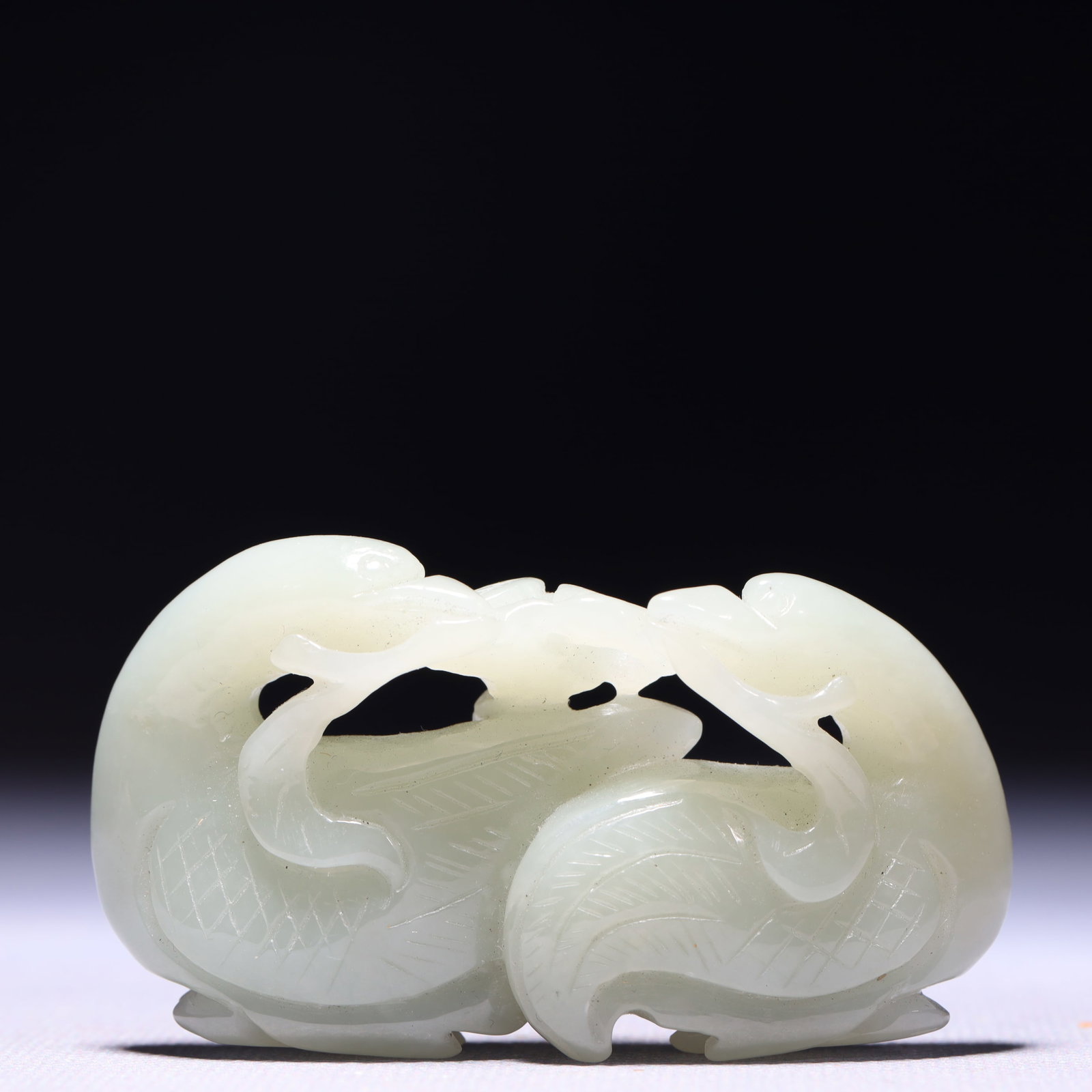 An Exquisite White Jade Beast Ornament: An Exquisite White Jade Beast Ornament,Qing Dynasty,China,Size:2.8inx0.6inx1.4in,Weight:69g 白玉兽摆件,中国清代