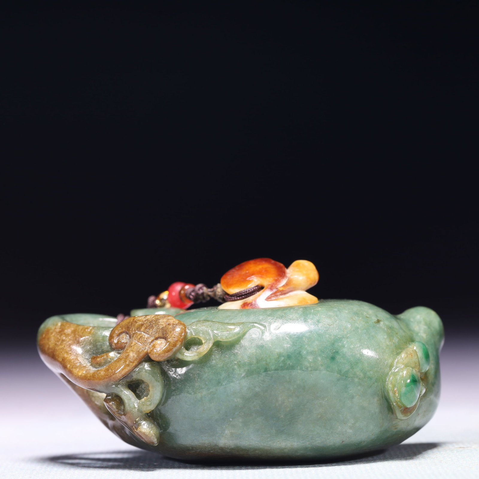 An Exquisite Jadeite Flower Pattern Teapot - 4