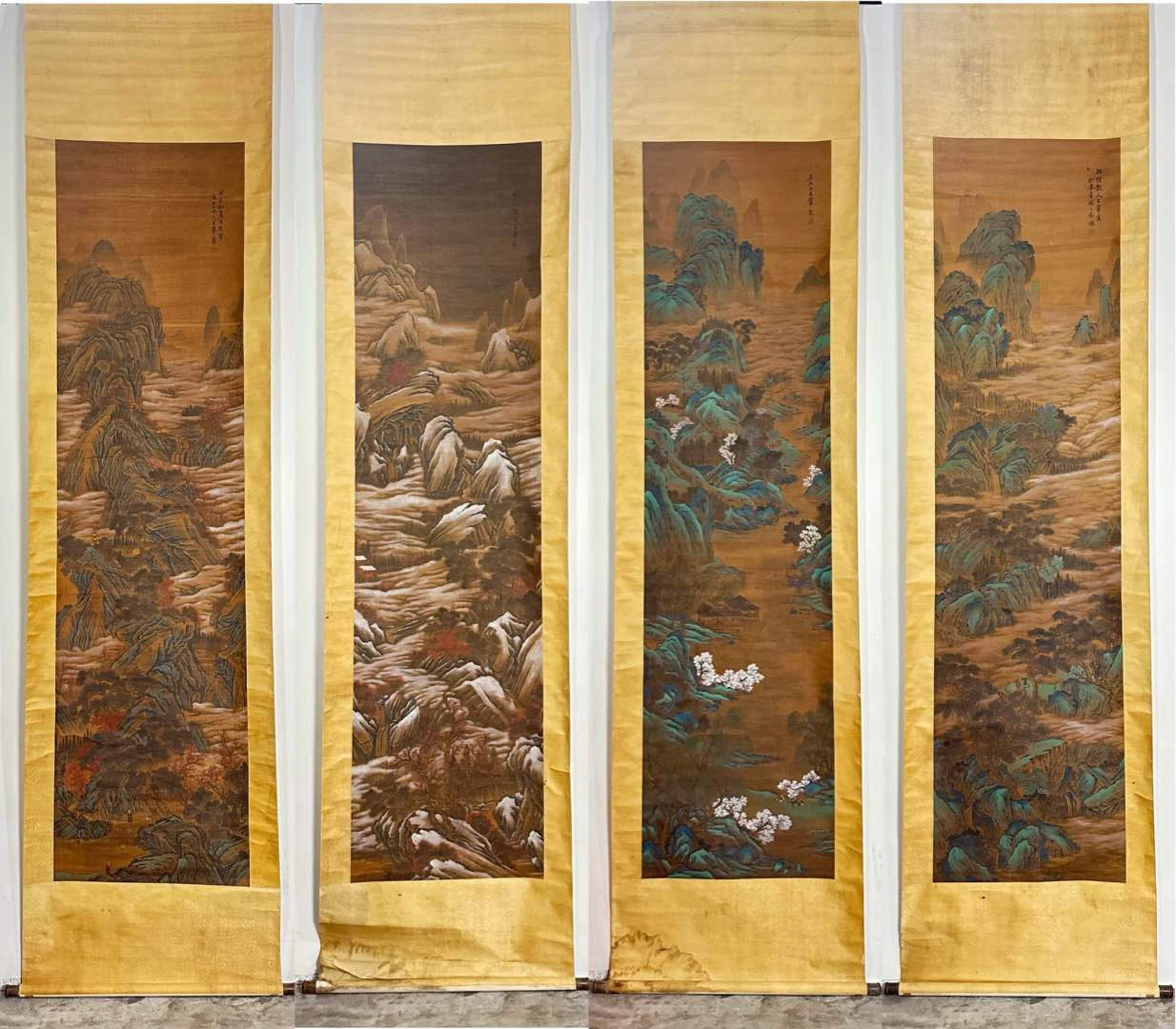 A Set of Chinese Vertical Scroll Ink Painting of Landscape on Silk: A Set of Chinese Vertical Scroll Ink Painting of Landscape on Silk,Wang Hui,Size:(entirety)126inx30.7in,(Without frame)91.3inx23.6in 一套中国水墨绢本