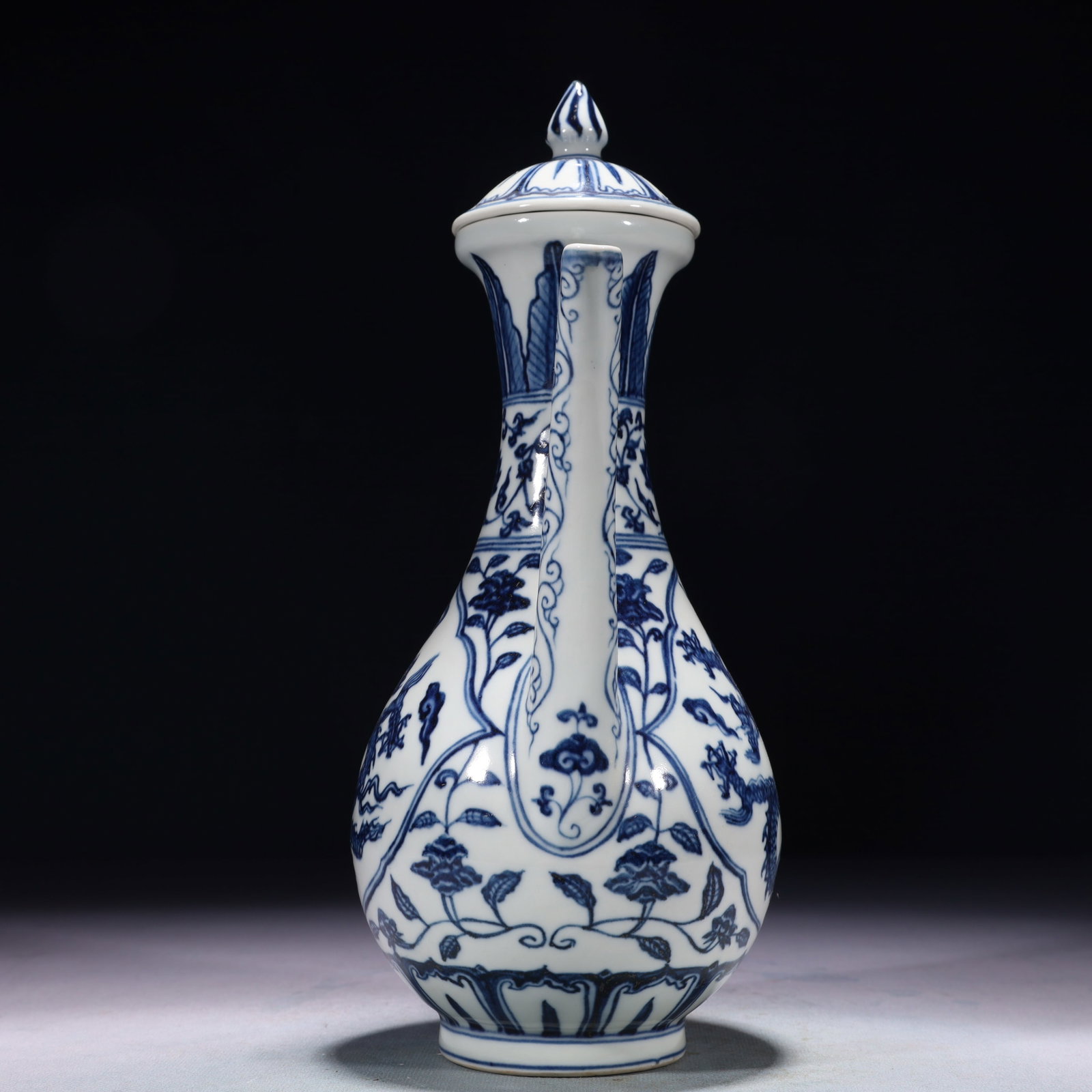 An Exquisite Blue and White Auspicious Cloud and Dragon Pattern Ewer - 5