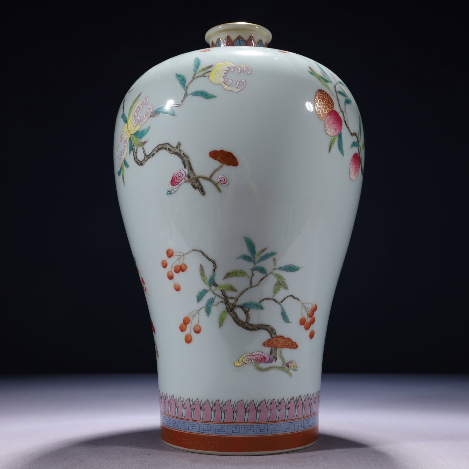 An Exquisite Famille-Rose Painted Gold Flower and Fruit Pattern Vase: An Exquisite Famille-Rose Painted Gold Flower and Fruit Pattern Vase,Qing Dynasty,China,Yongzheng Six-character Mark,Size:8.3inx15.7in,Weight:4400g 粉彩描金花果 
