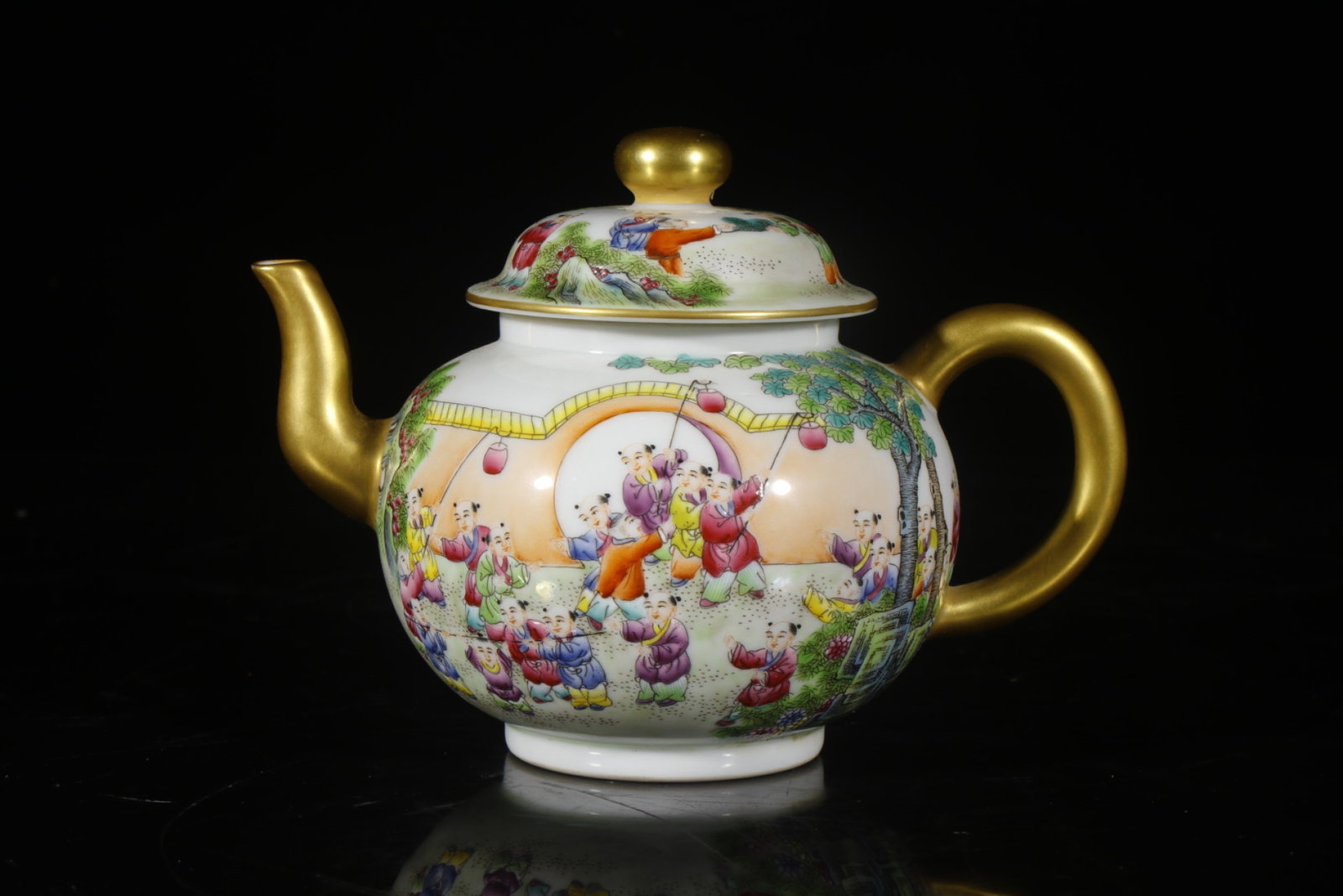 An Exquisite Enamel Character and Story Pattern Teapot (1 of 9)