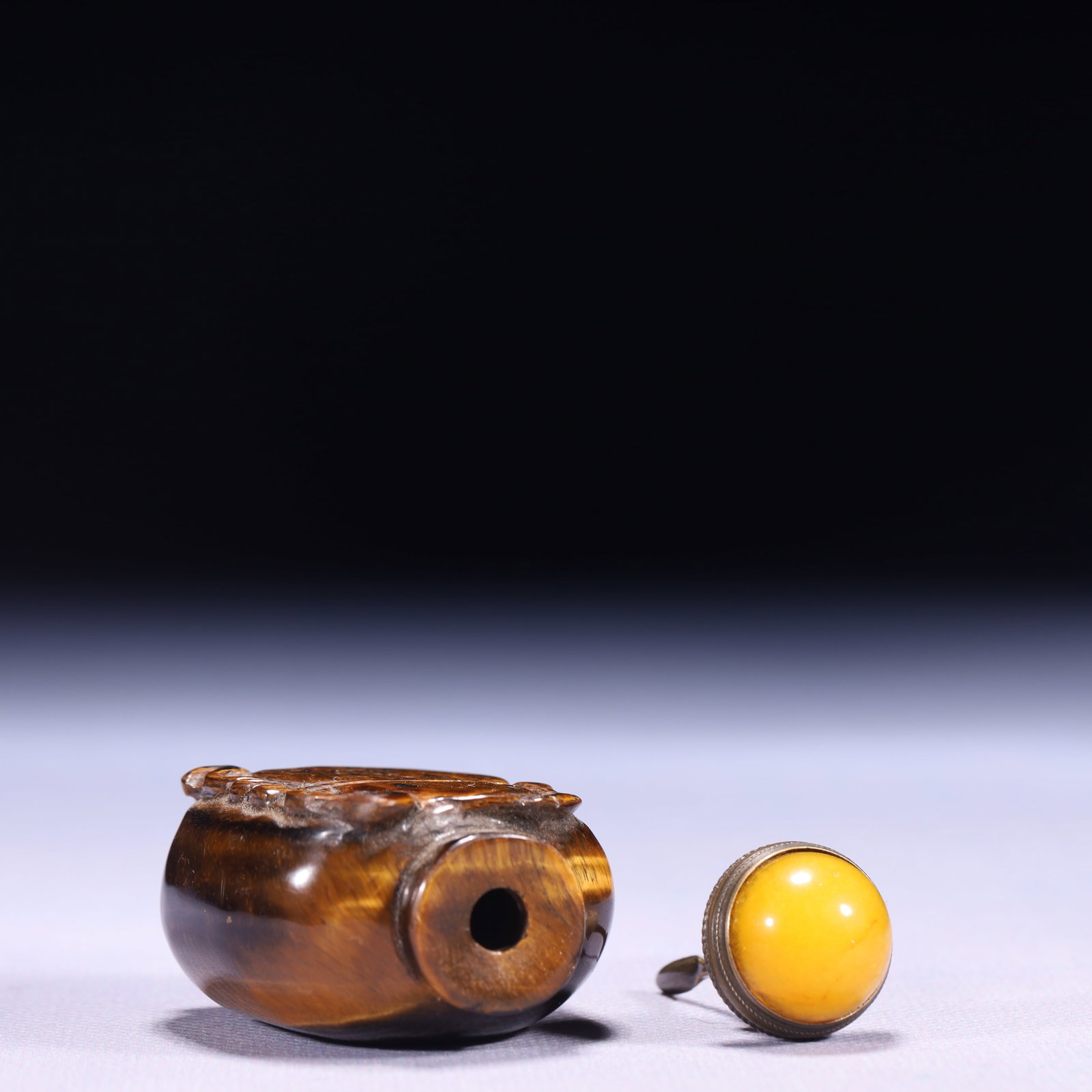 An Exquisite Agate Gourd Pattern Snuff Bottle - 8