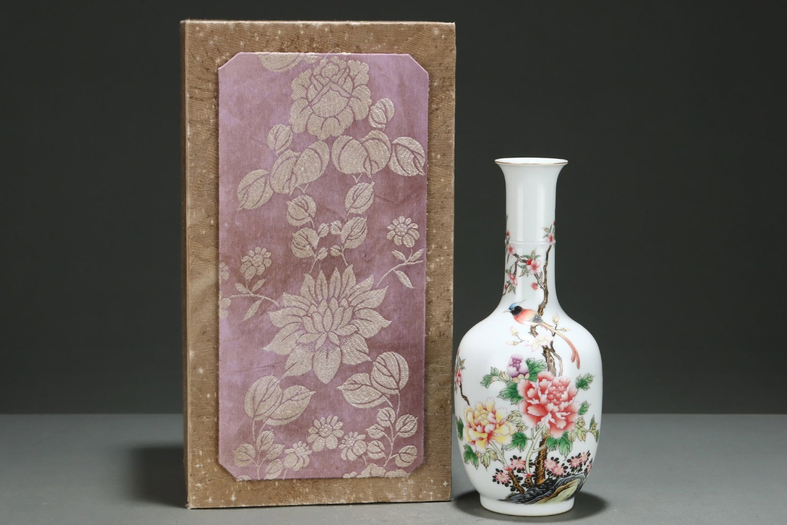 An Exquisite Famille-Rose Painted Gold Flower and Bird Pattern Vase,with poem: An Exquisite Famille-Rose Painted Gold Flower and Bird Pattern Vase,with poem,Qing Dynasty,China,Yongzheng Four-character Mark,Size:9.4inx4in 粉彩描金花鸟纹&#