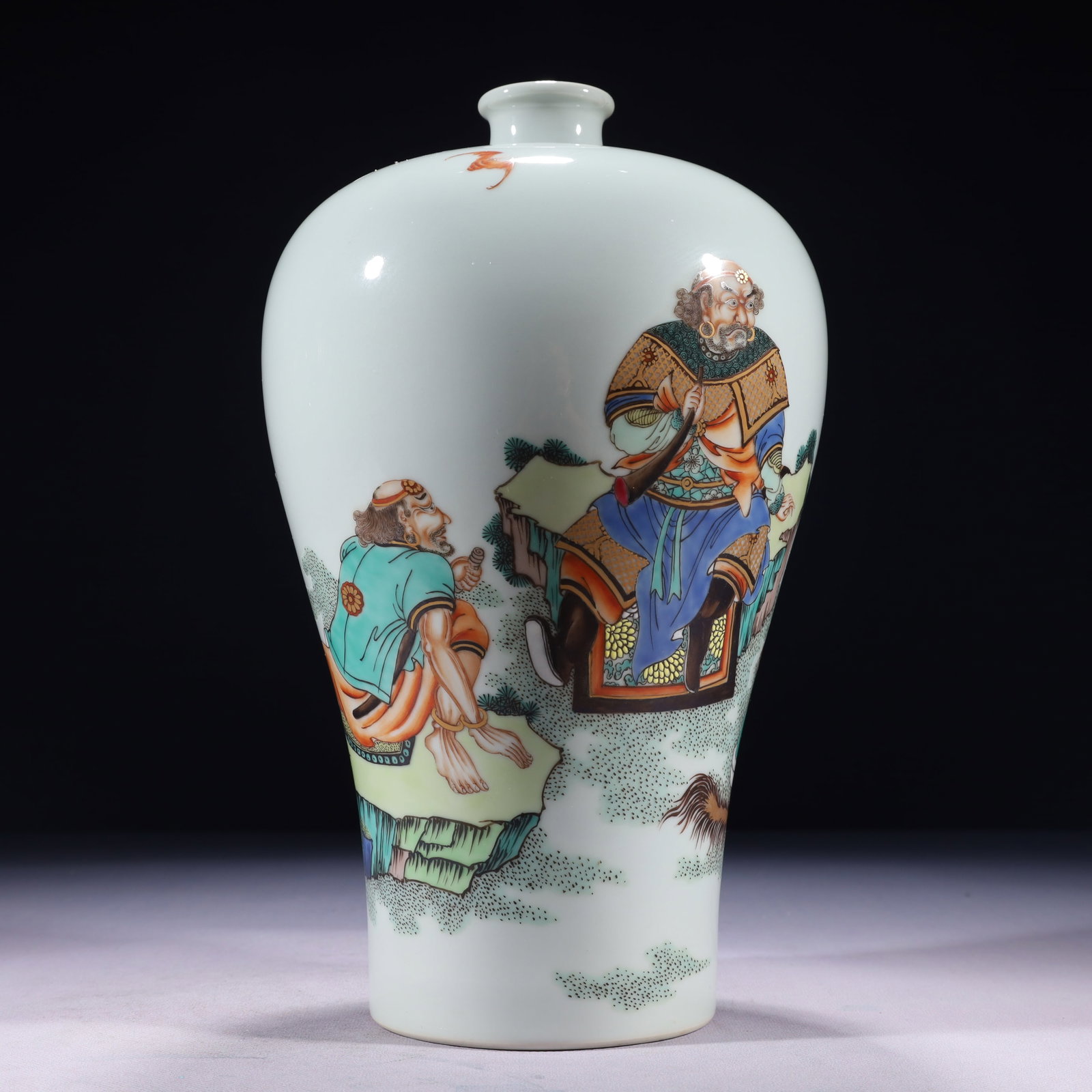 An Exquisite Famille-Rose Character and Story Pattern Vase: An Exquisite Famille-Rose Character and Story Pattern Vase,Qing Dynasty,China,Yongzheng Six-character Mark,Size:6.7inx13in,Weight:2200g 粉彩人物故事纹瓶