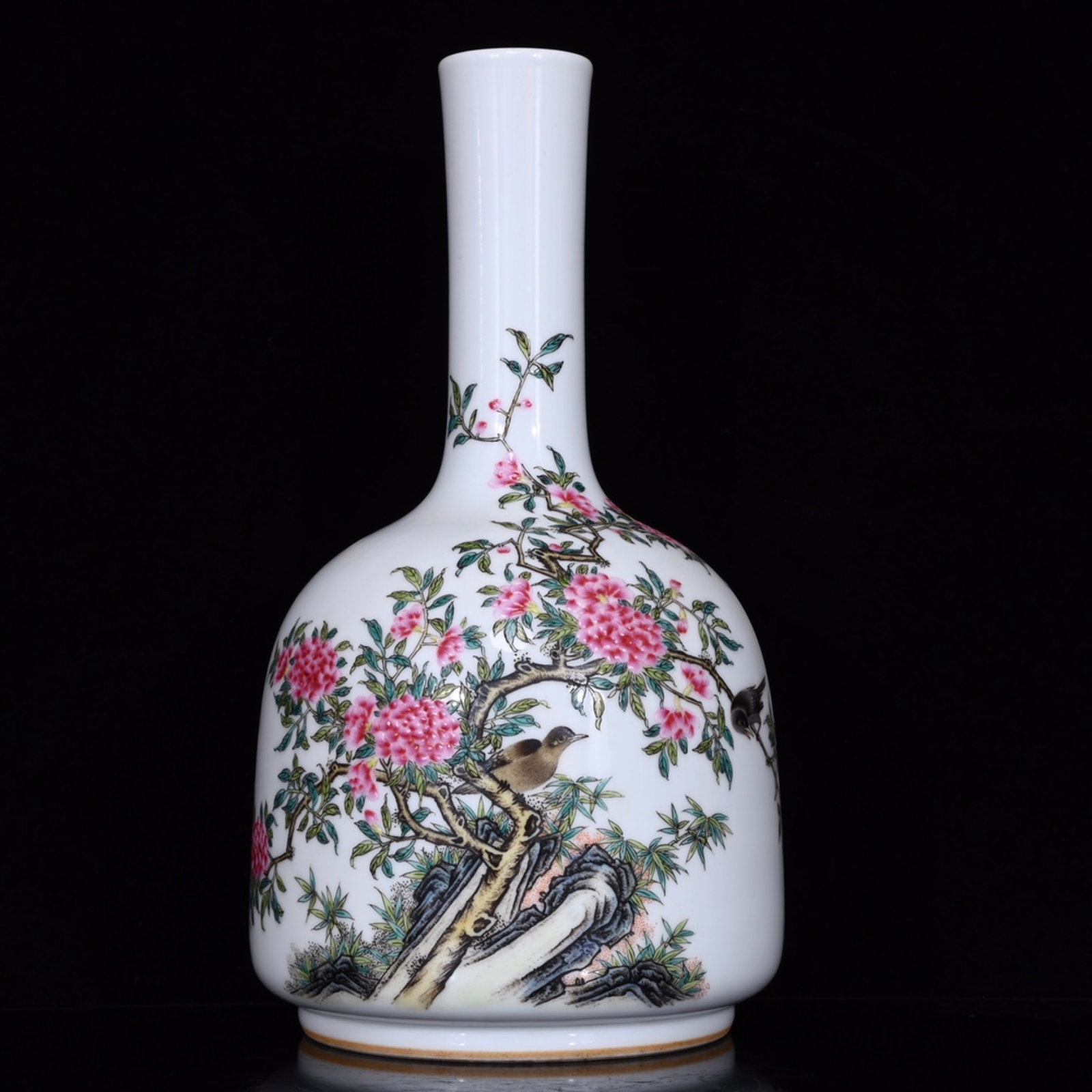 An Exquisite Famille-Rose Flower and Bird Pattern Vase,with poem: An Exquisite Famille-Rose Flower and Bird Pattern Vase,with poem,Qing Dynasty,China,Yongzheng Four-character Mark,Size:11inx5.9in 粉彩花鸟纹瓶,带诗ă