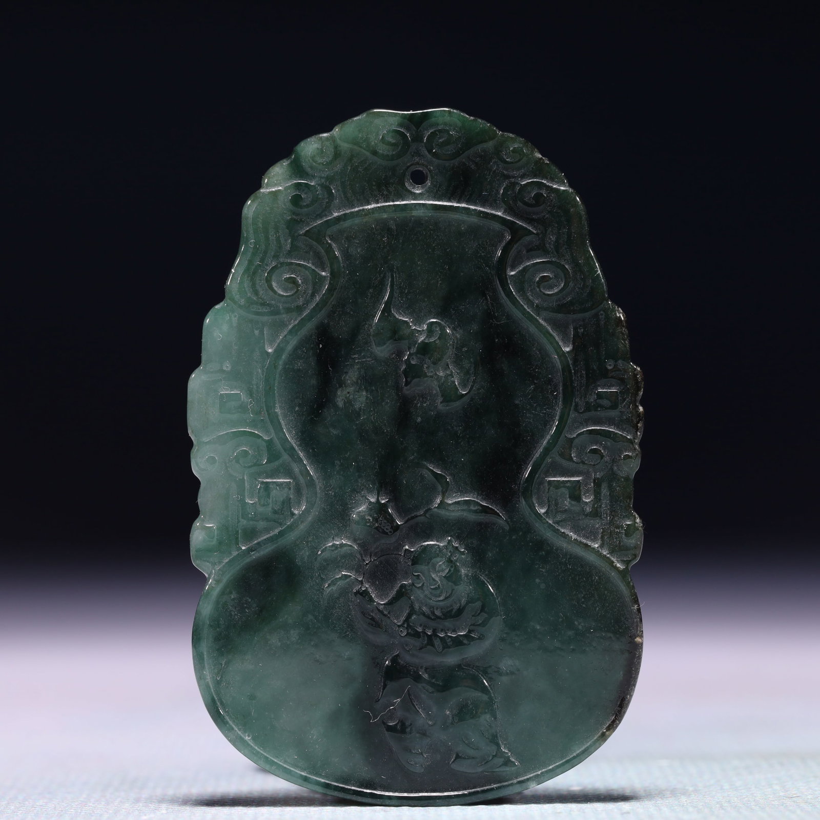 An Exquisite Jadeite Figure Pattern Gourd-Shaped Pendant: An Exquisite Jadeite Figure Pattern Gourd-Shaped Pendant,Qing Dynasty,China,Size:1.6inx2.4in,Weight:30.1g