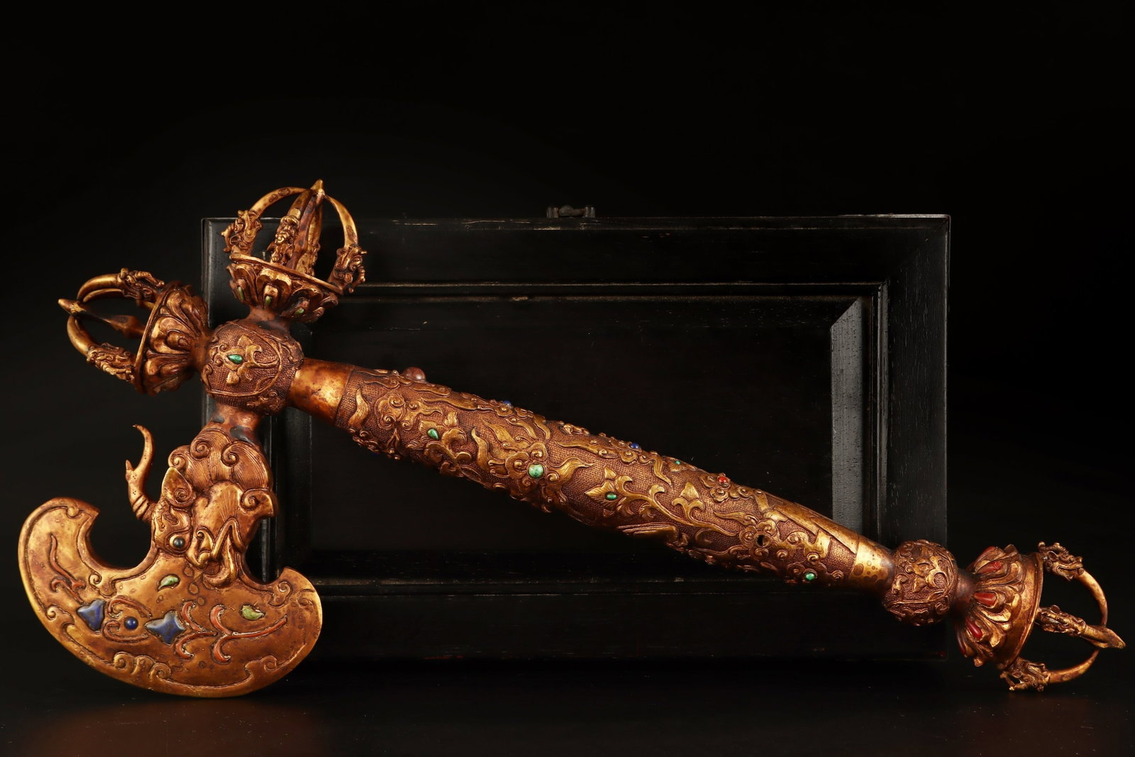An Exquisite Gilt Bronze Lotus Pattern Ritual Implement,Inlaid Gems (1 of 9)