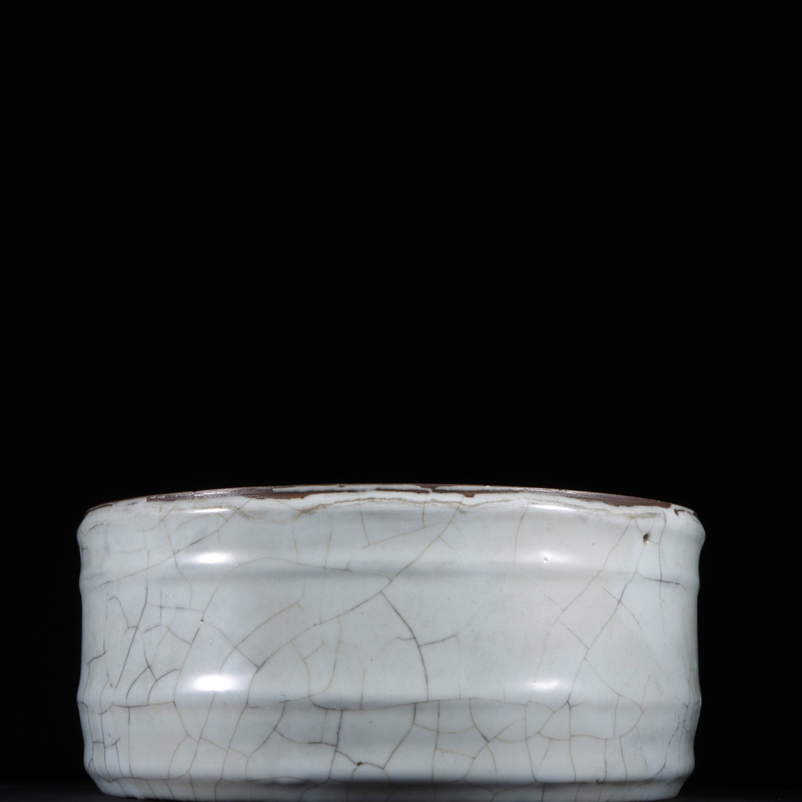 An Exquisite Guan yao White Glazed Brush Washer (1 of 9)