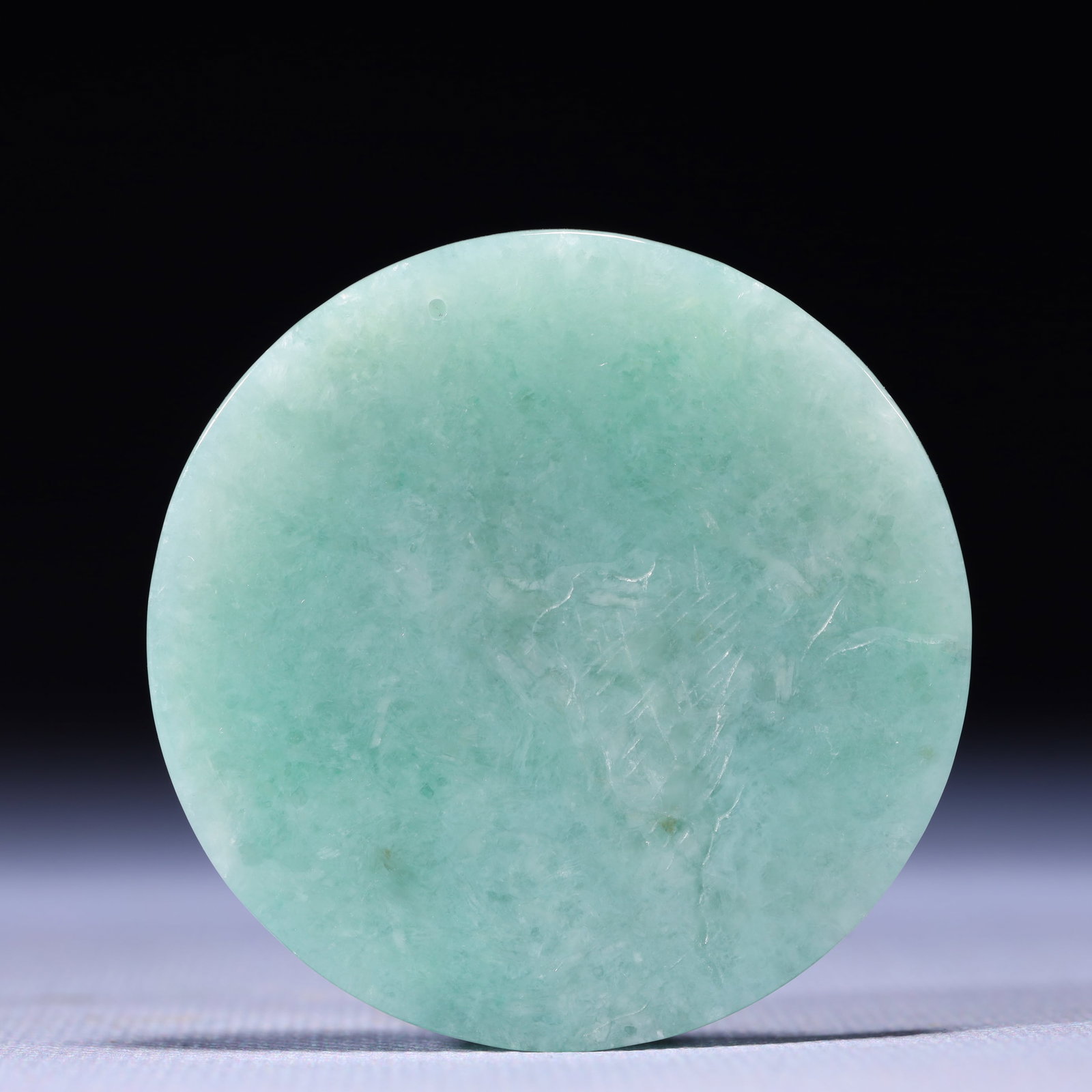 An Exquisite Jadeite Landscape Pattern Pendant - 4