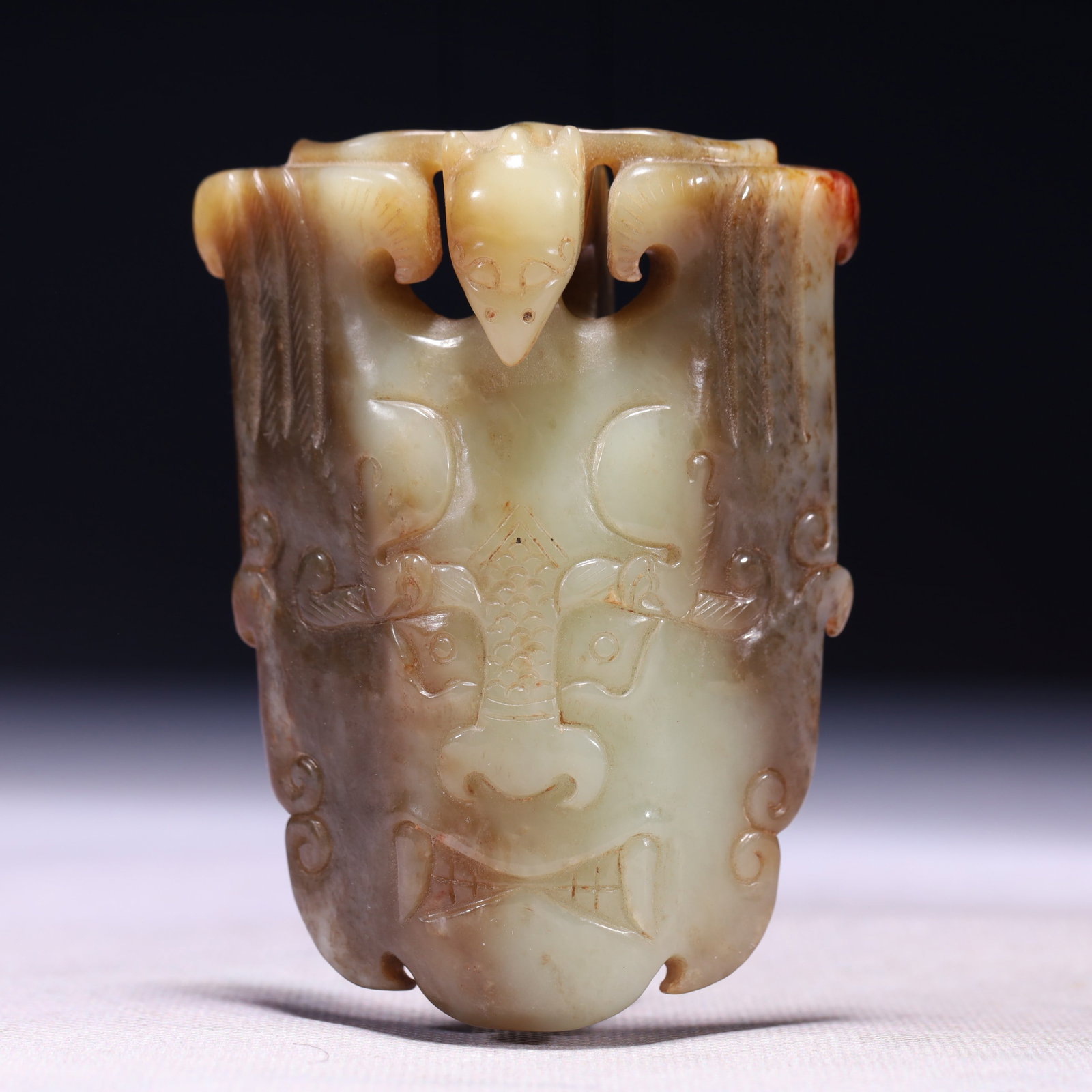 An Exquisite White Jade Beast-Face Pattern Buckle: An Exquisite White Jade Beast-Face Pattern Buckle,Qing Dynasty,China,Size:3.5inx2.6inx1.8in,Weight:225g