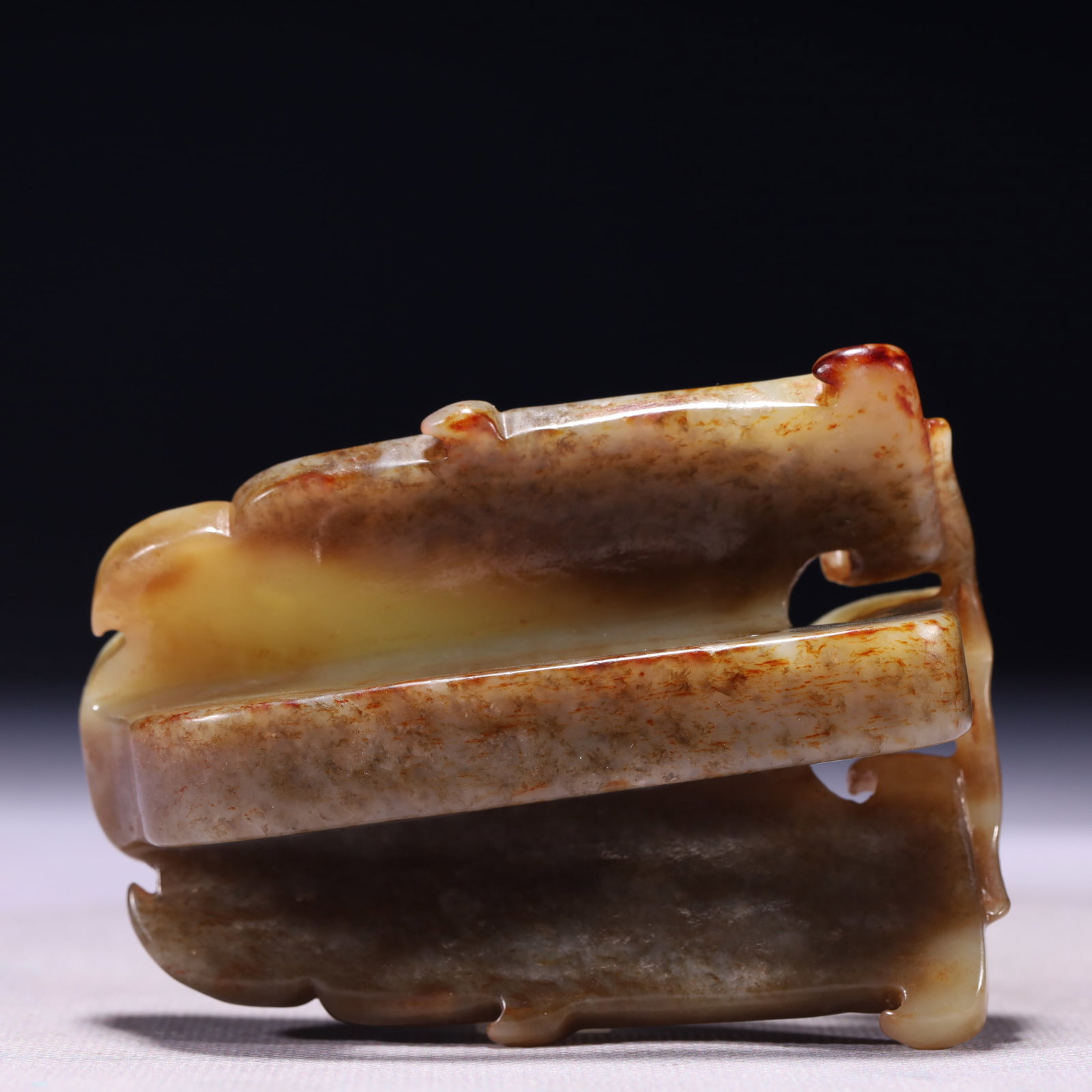 An Exquisite White Jade Beast-Face Pattern Buckle - 8