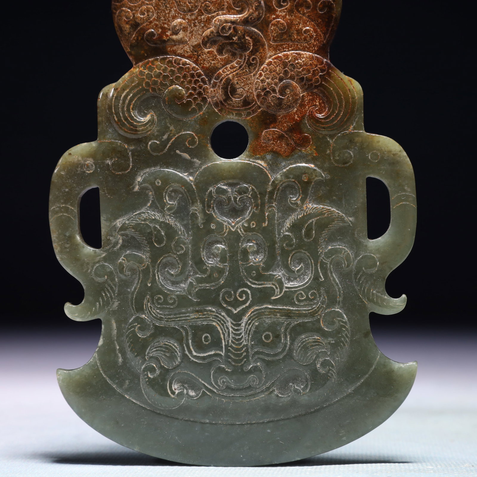 An Exquisite Jasper Beast-Face Pattern Pendant - 3