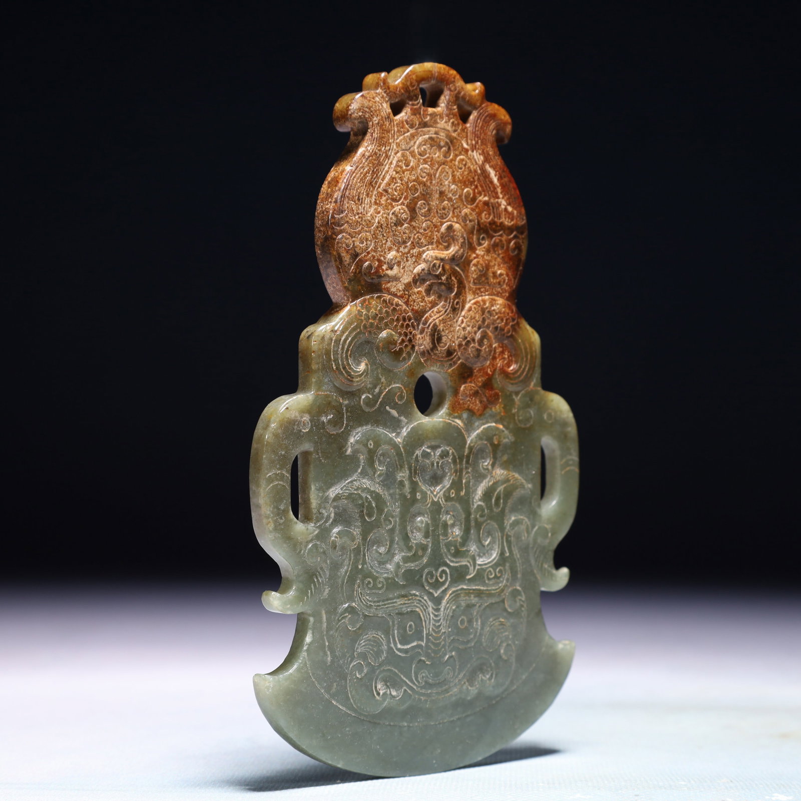 An Exquisite Jasper Beast-Face Pattern Pendant - 5