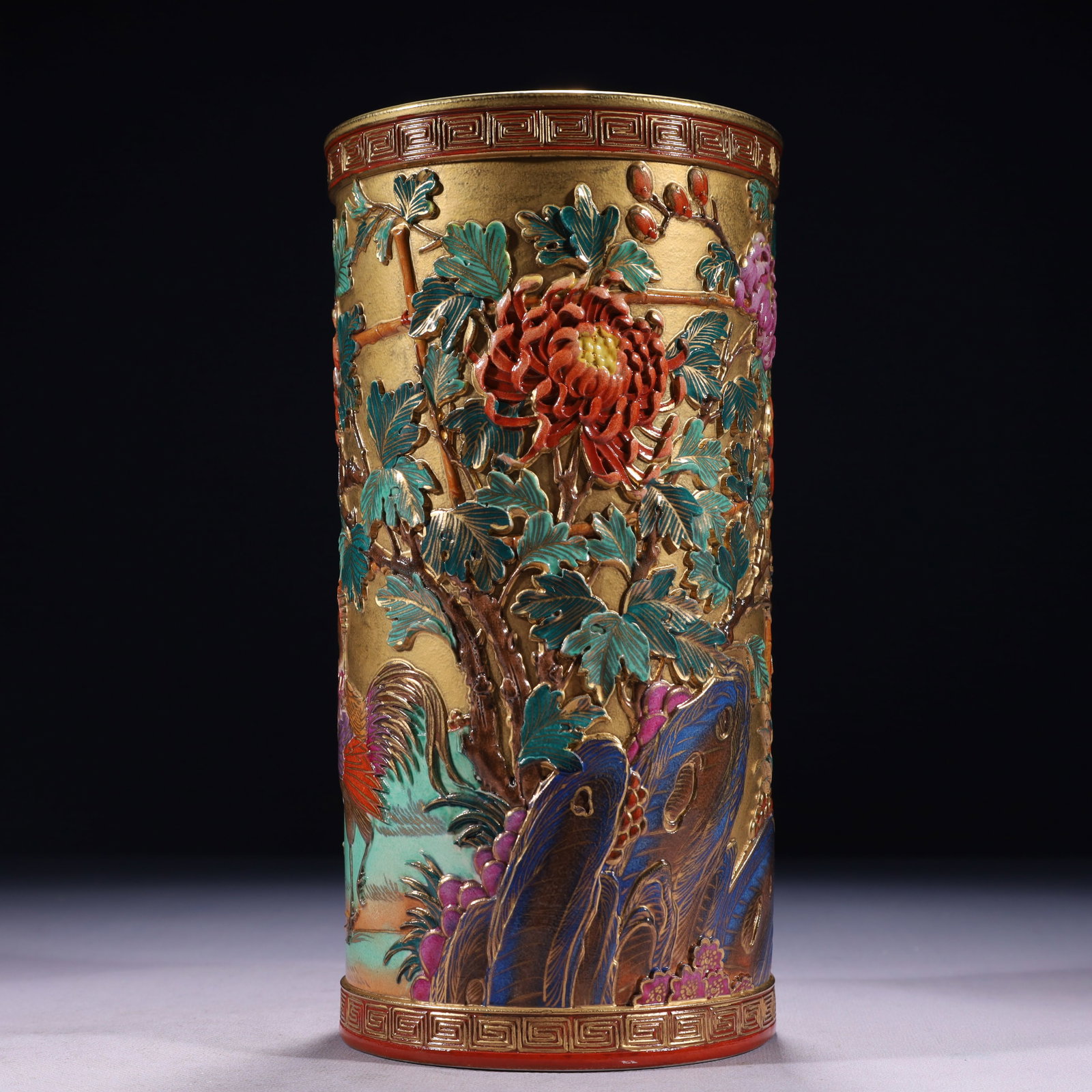 An Exquisite Gold Ground Famille-Rose Flower and Rooster Pattern Brush Pot: An Exquisite Gold Ground Famille-Rose Flower and Rooster Pattern Brush Pot,Qing Dynasty,China,Qianlong Six-character Mark,Size:5.1inx9.8in,Weight:2250g