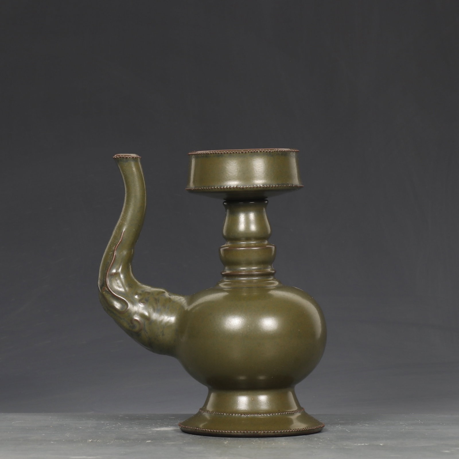 An Exquisite Teadust Glazed Pot (1 of 8)