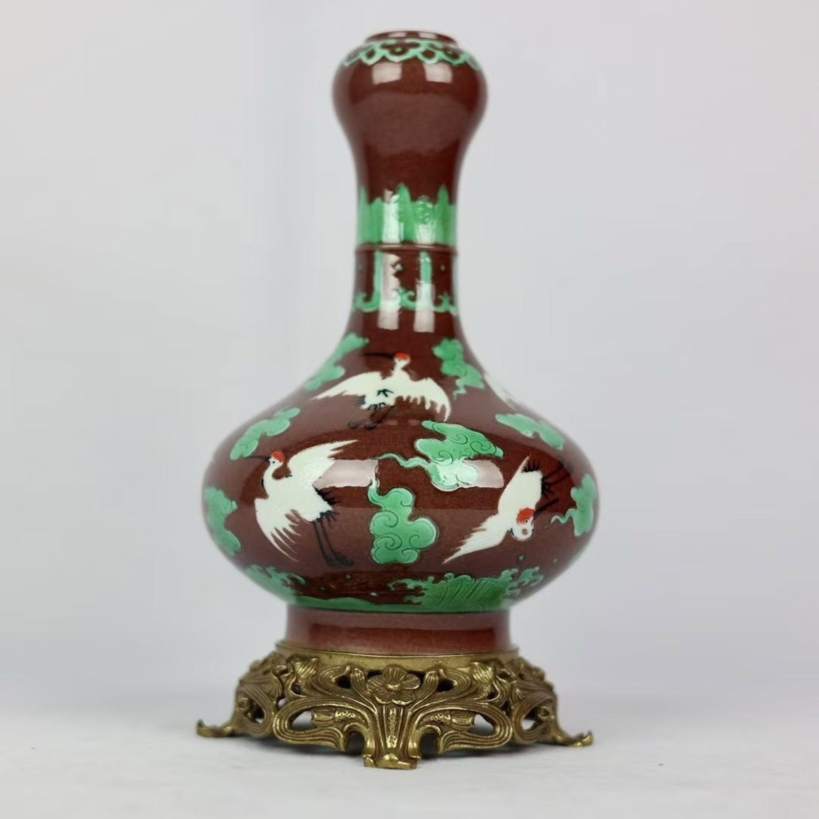 An Exquisite Biscuit Auspicious Cloud and Crane Pattern Vase - 3