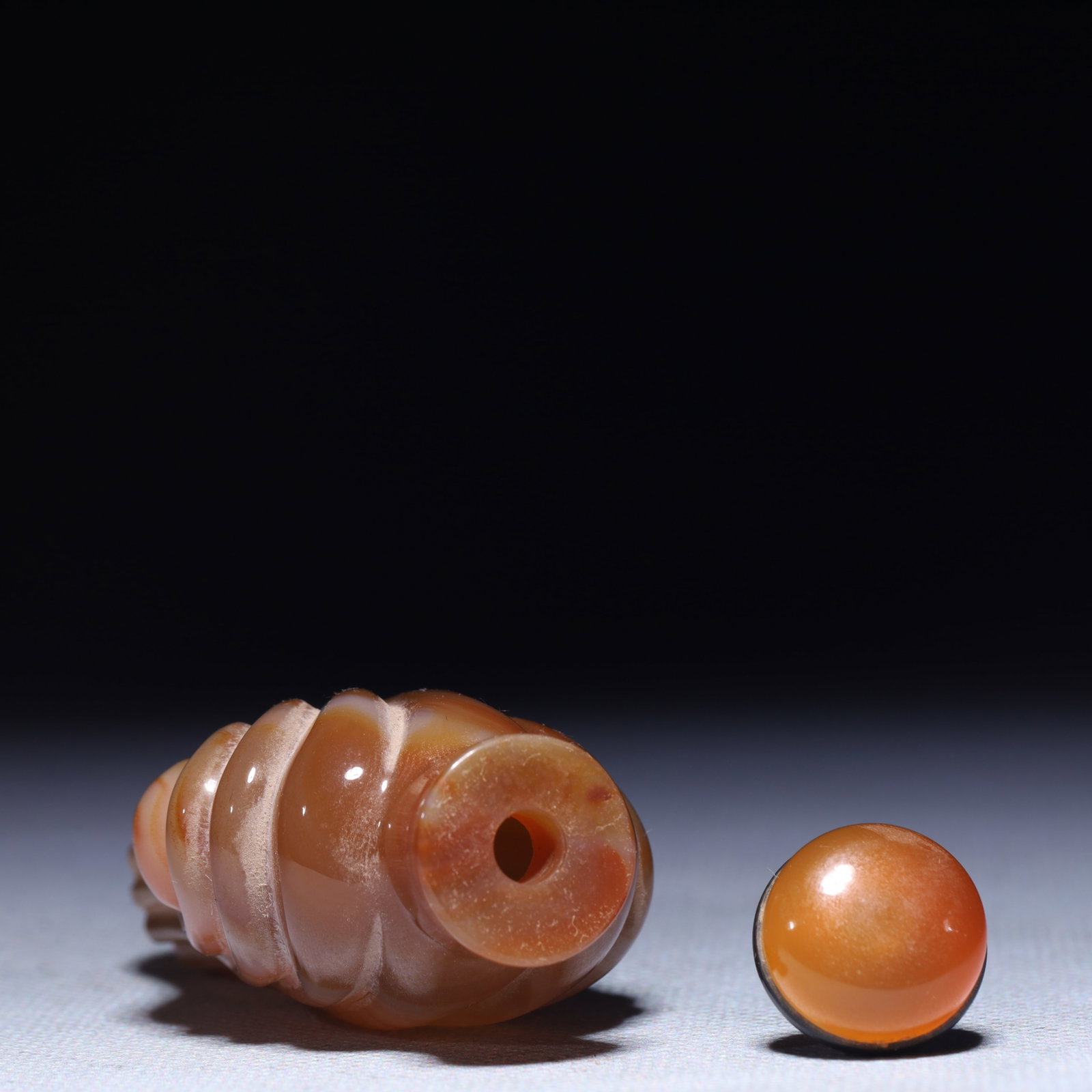An Exquisite Agate Snuff Bottle - 7