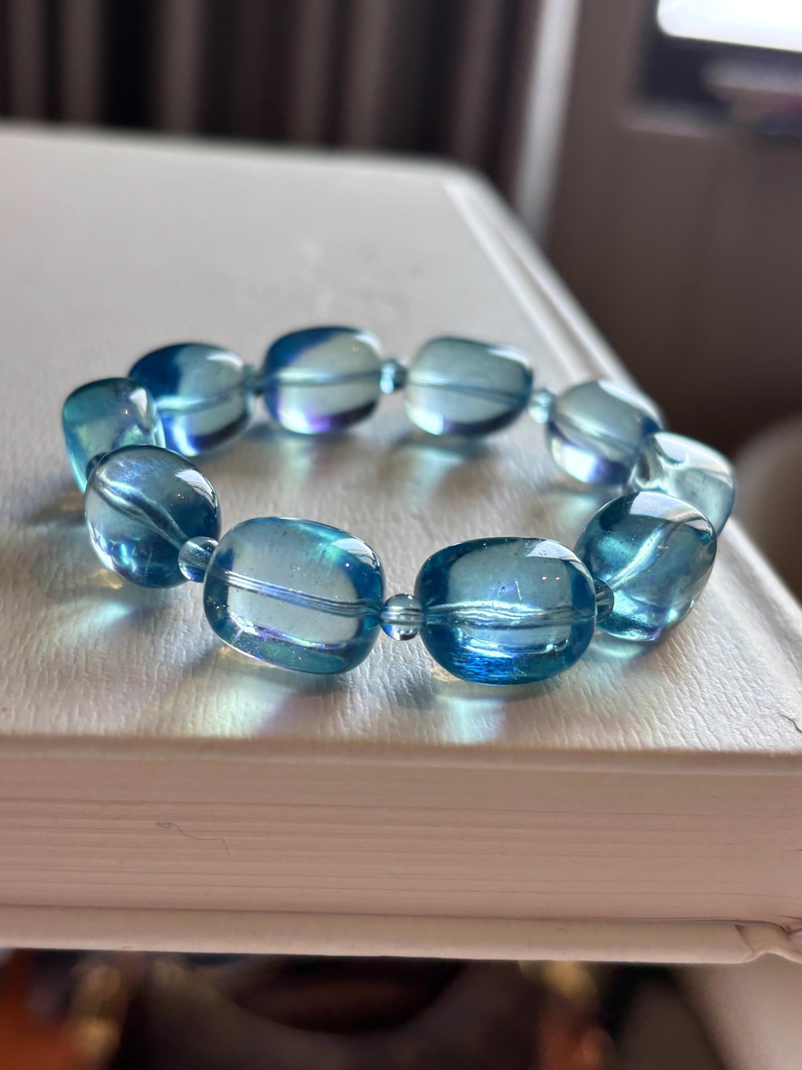 An Exquisite Aquamarine Bracelets