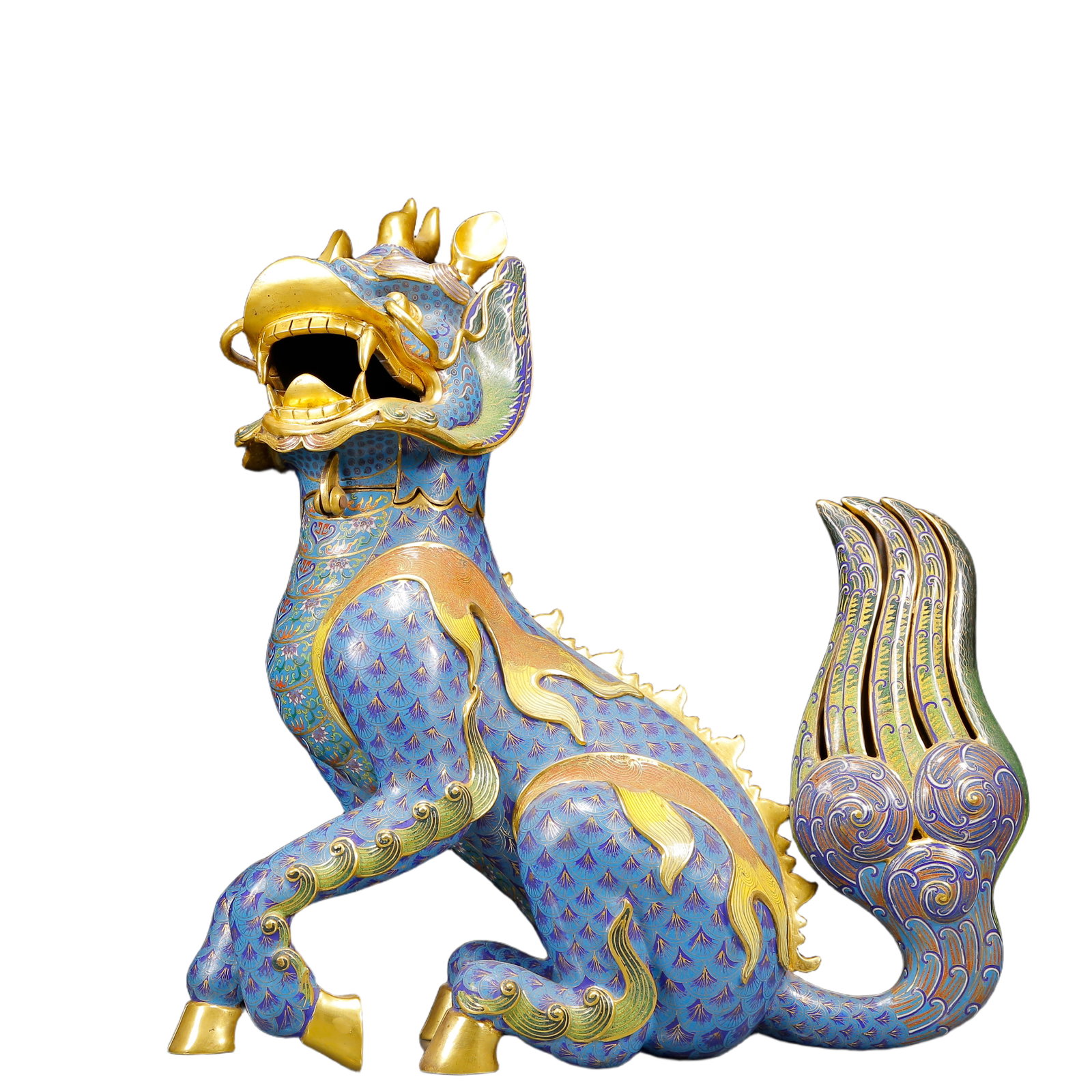 A Huge Cloisonne Kylin Ornament: A Huge Cloisonne Kylin Ornament,Qing Dynasty, China,Size:7.1inx23.6in,Weight:8575g 景泰蓝麒麟摆件，清代
