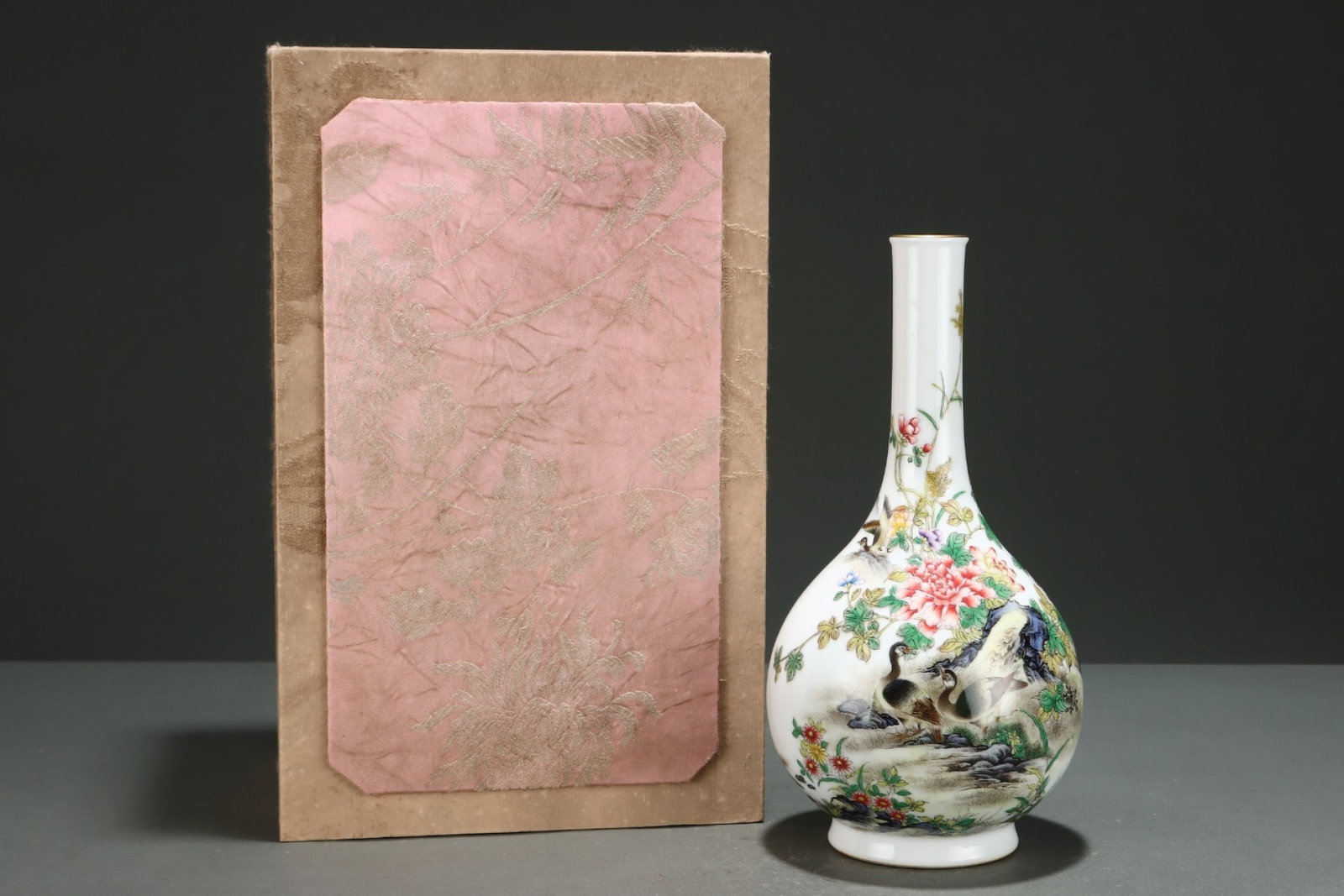 An Exquisite Famille-Rose Painted Gold Flower and Bird Pattern Vase,with poem: An Exquisite Famille-Rose Painted Gold Flower and Bird Pattern Vase,with poem,Qing Dynasty,China,Yongzheng Four-character Mark,Size:9.8inx4.9in