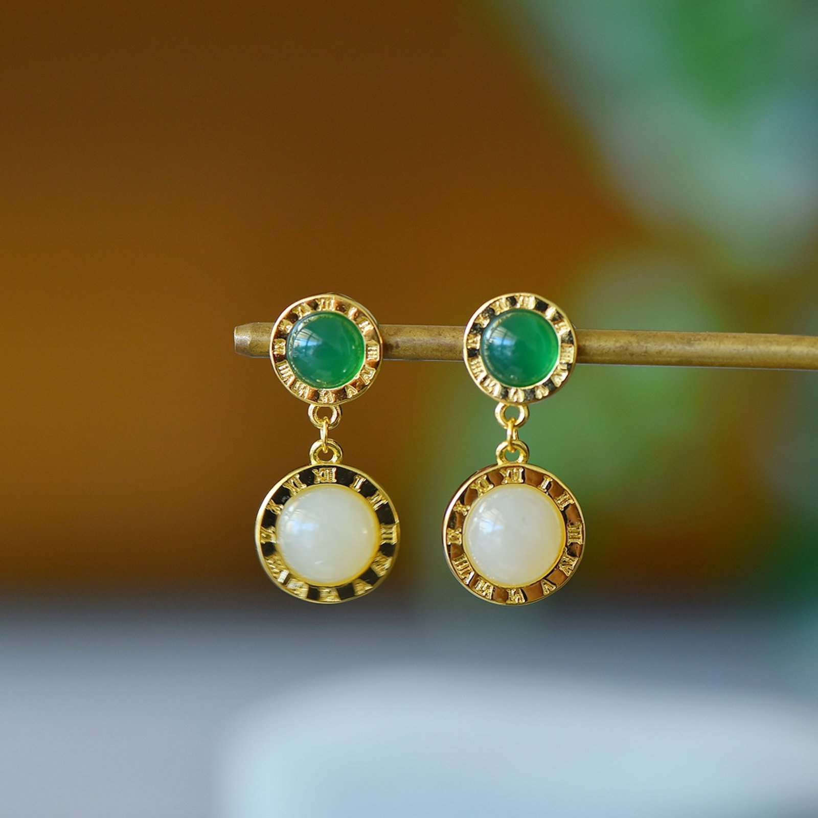 A Pair of Exquisite Bronze-Gold Plated Inlaid White Jade Earrings: A Pair of Exquisite Bronze-Gold Plated Inlaid White Jade Earrings,Size:3.1inx3.1in 一对铜镀金镶白玉耳环