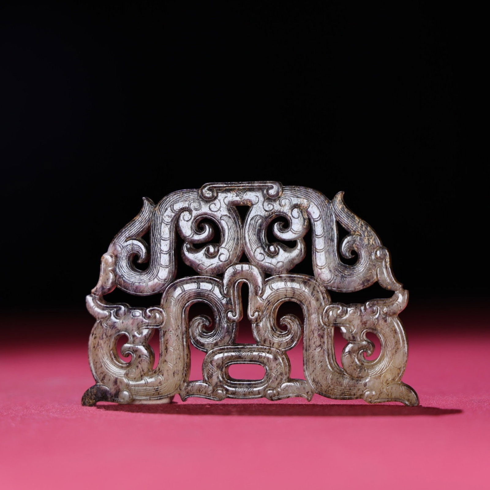 An Exquisite White Jade Dragon Pattern Pendant - 8
