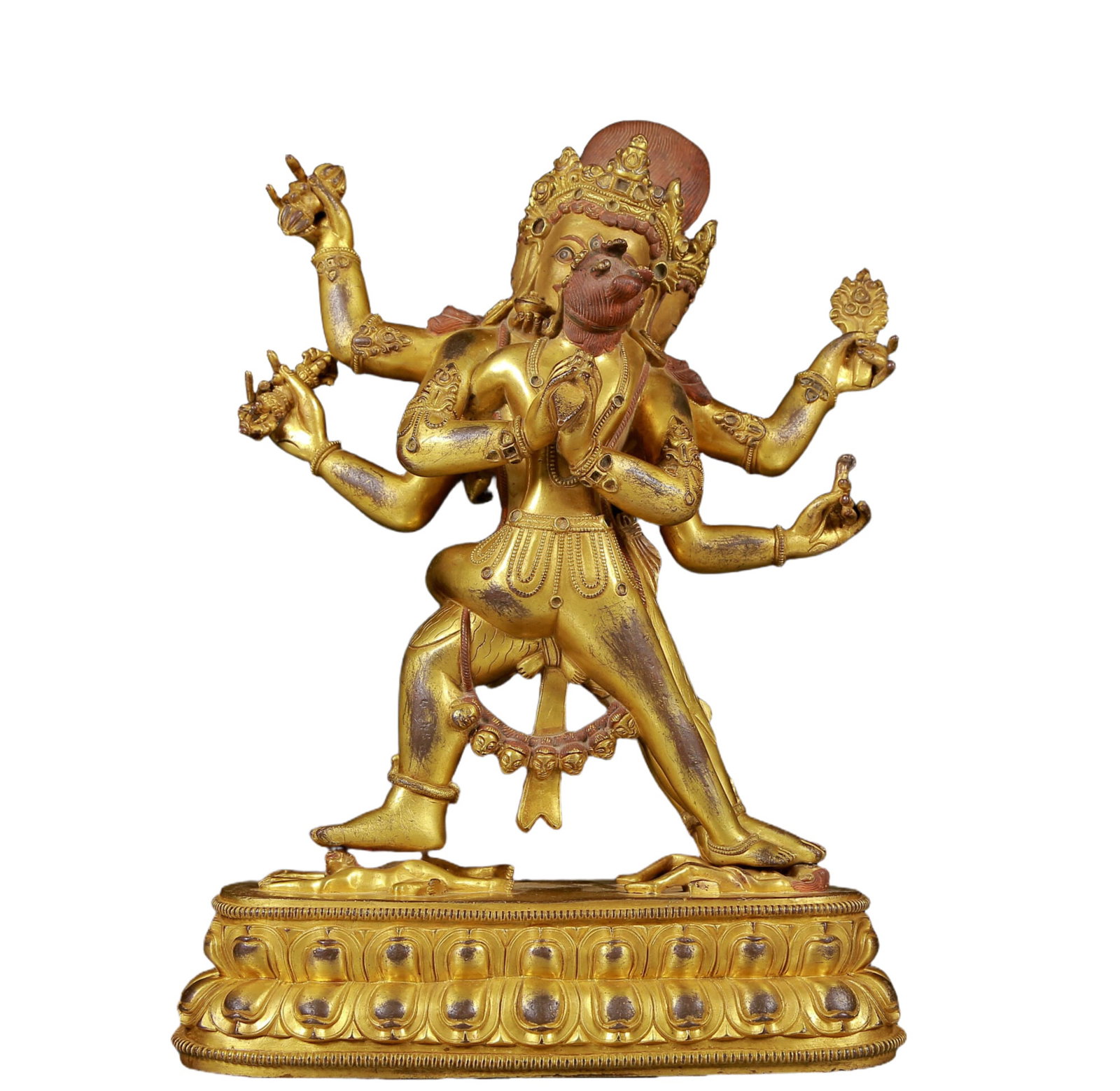 A solemn gilt bronze Vajra statue: solemn gilt-bronze Vajra statue Qing Dynasty, China. The Vajra's figure is solemn and majestic, symbolizing strong will and invincible power. At the same time, his face is solemn, and his brows reveal