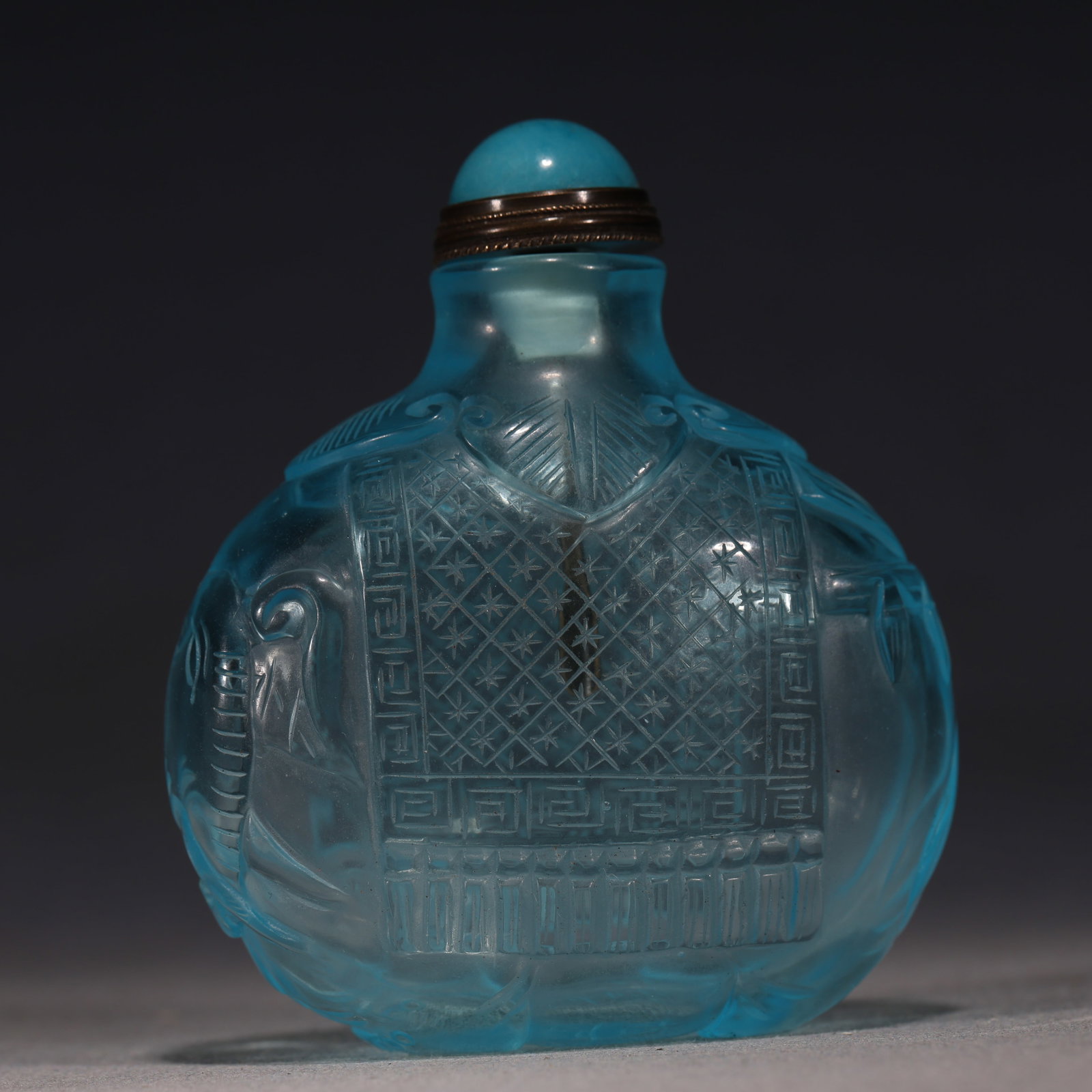 An Exquisite Sky-blue Glass Elephant of Peace Pattern Snuff Bottle: An Exquisite Sky-blue Glass Elephant of Peace Pattern Snuff Bottle,Qing Dynasty, China,Qianlong Four-character Mark,Size:2.6in×1.2in×3in 天蓝琉璃太平ć