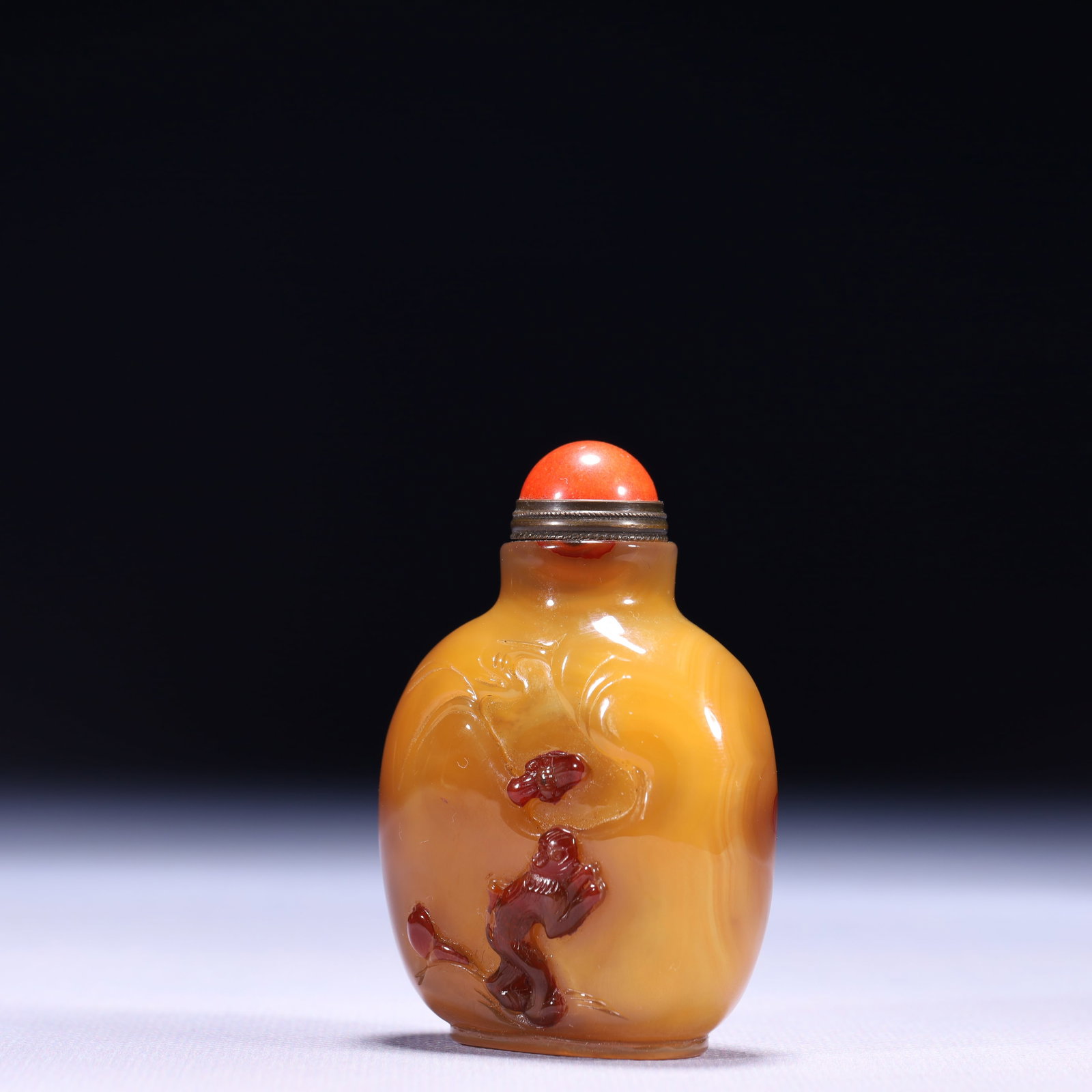 An Exquisite Agate Figure Pattern Snuff Bottle - 2