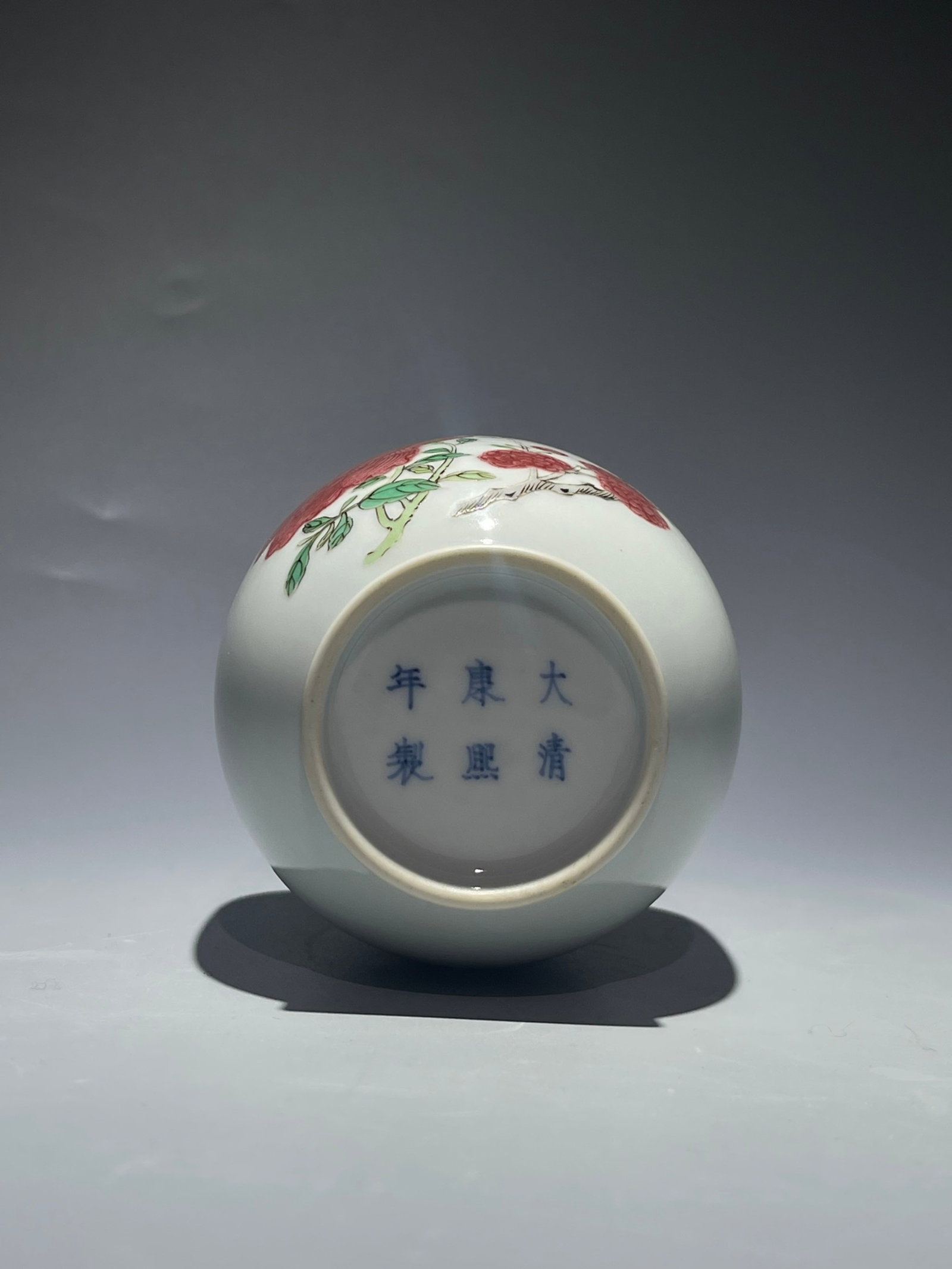 An Exquisite Underglaze-Red Flower Pattern Vase - 8