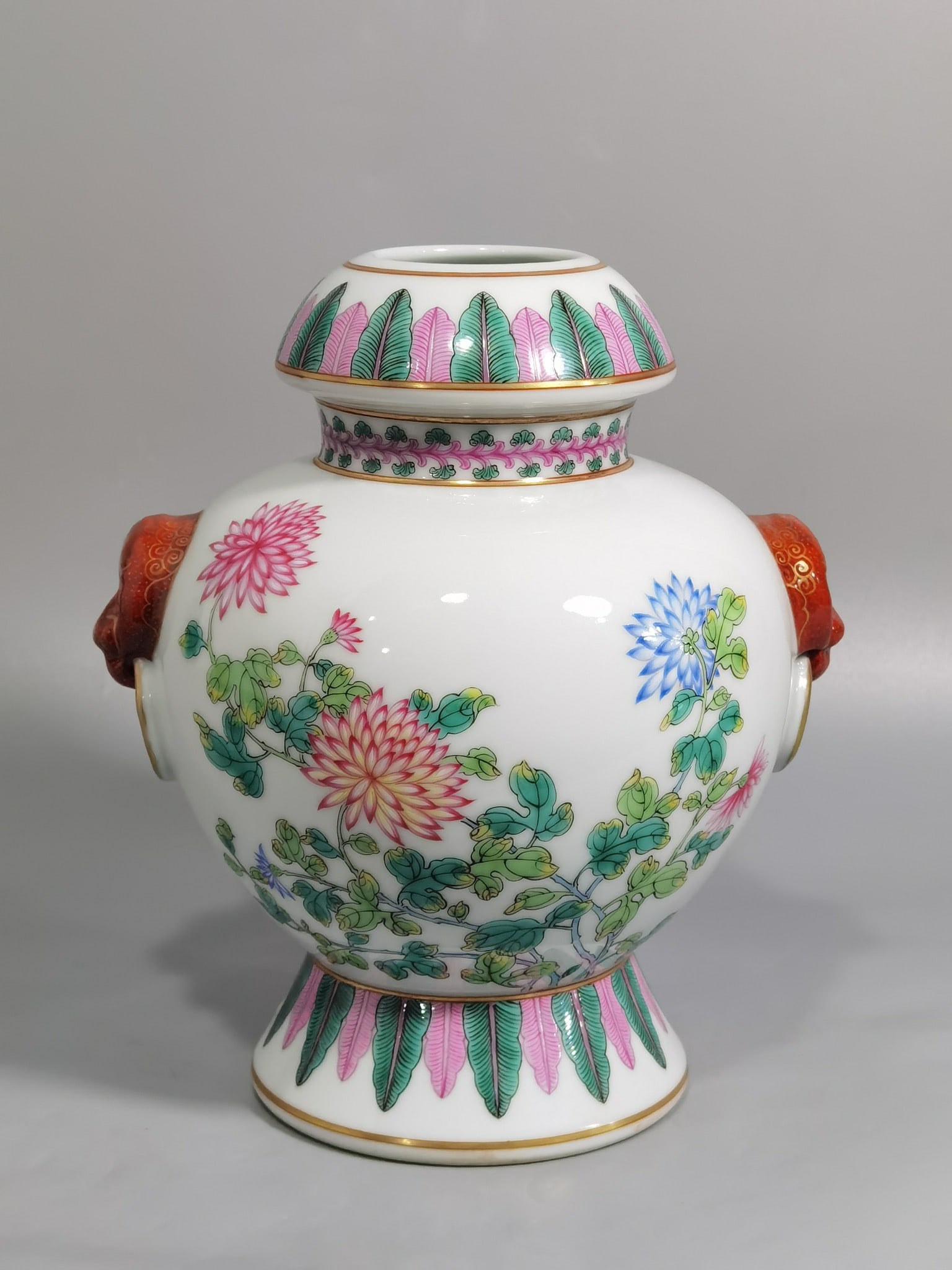 An Exquisite Famille-Rose Painted Gold Flower Pattern Beast-Ears Vase: An Exquisite Famille-Rose Painted Gold Flower Pattern Beast-Ears Vase,Qing Dynasty,China,Yongzheng Six-character Mark,Size:7.9inx5.9in 粉彩描金花卉纹兽&