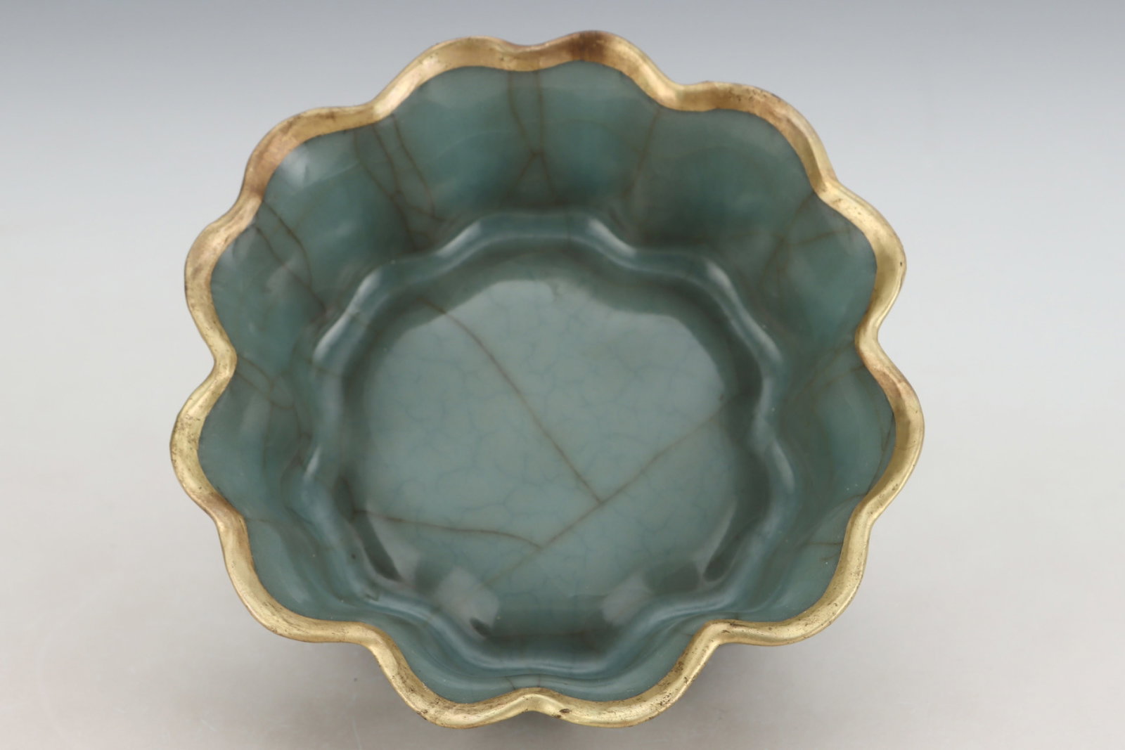 An Exquisite Guan yao Celadon Glazed Painted Gold Brush Washer (1 of 9)