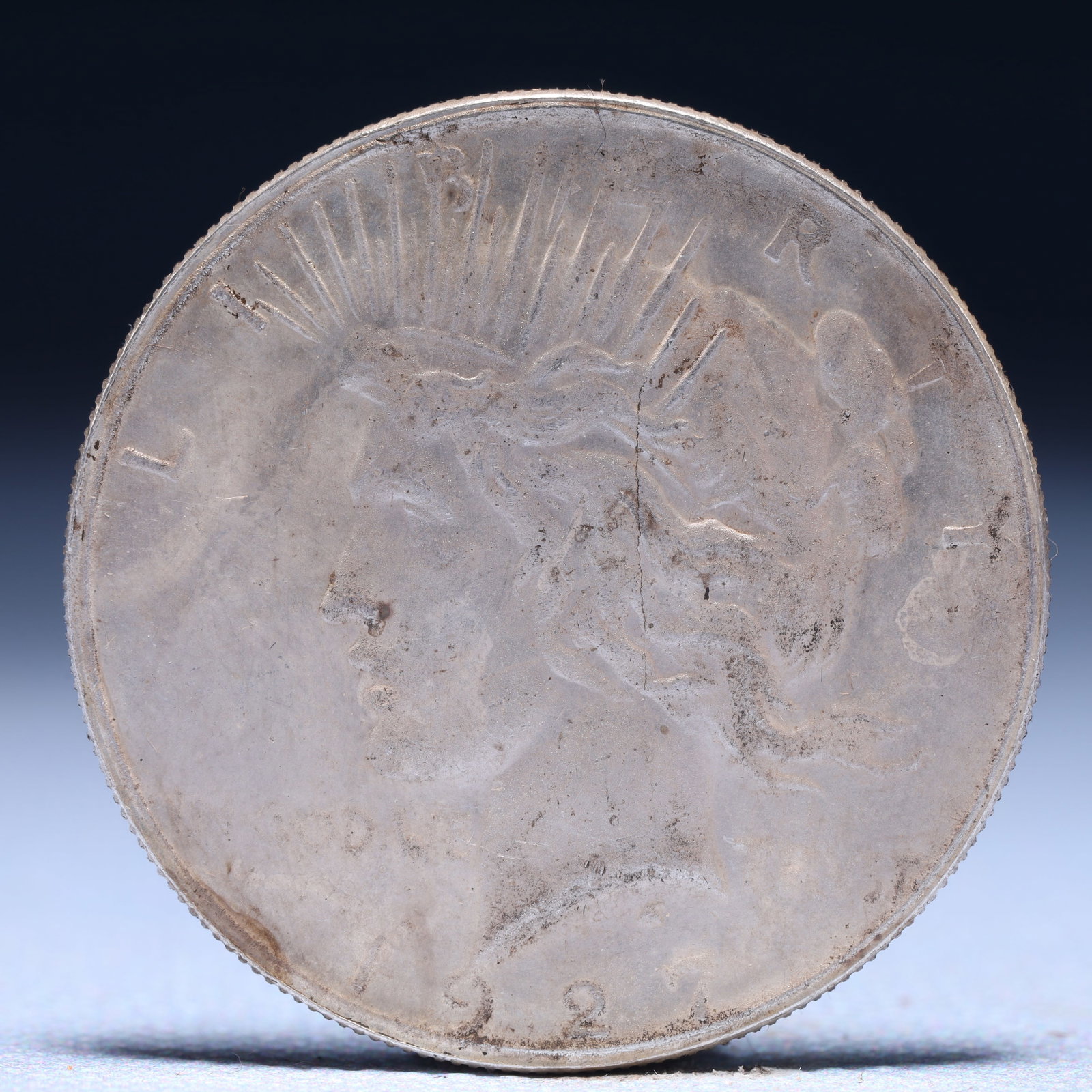 Liberty In God We Trust 1927 Sterling Silver One Dollar Coin: Liberty In God We Trust 1927 Sterling Silver One Dollar Coin, Eagle stamp, Weight:26.9g