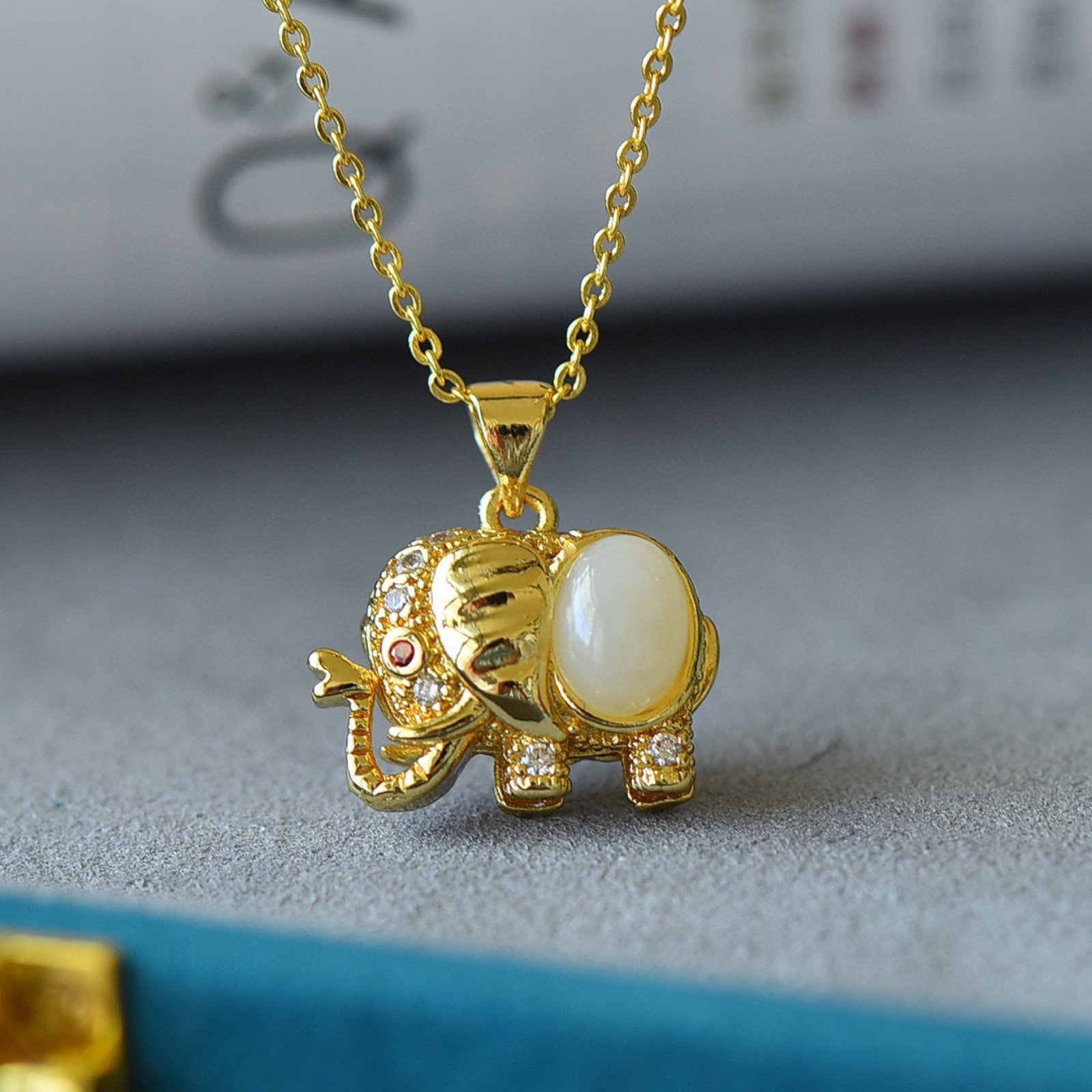 An Exquisite Bronze-Gold Plated Inlaid White Jade Elephant Necklace: An Exquisite Bronze-Gold Plated Inlaid White Jade Elephant Necklace,Size:2.4inx3.1in 铜镀金镶白玉象项链