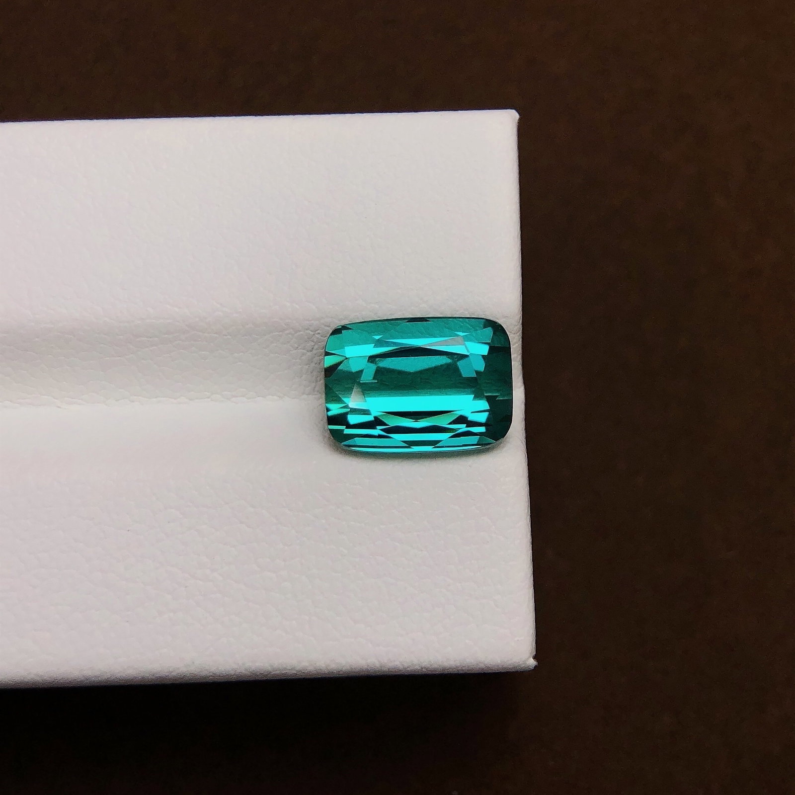 4.49Ctw Natural Tourmaline Loose: 4.49Ctw Natural Tourmaline Loose,Size:10.4mmx7.5mmx6.1mm 4.49Ctw天然碧玺裸石