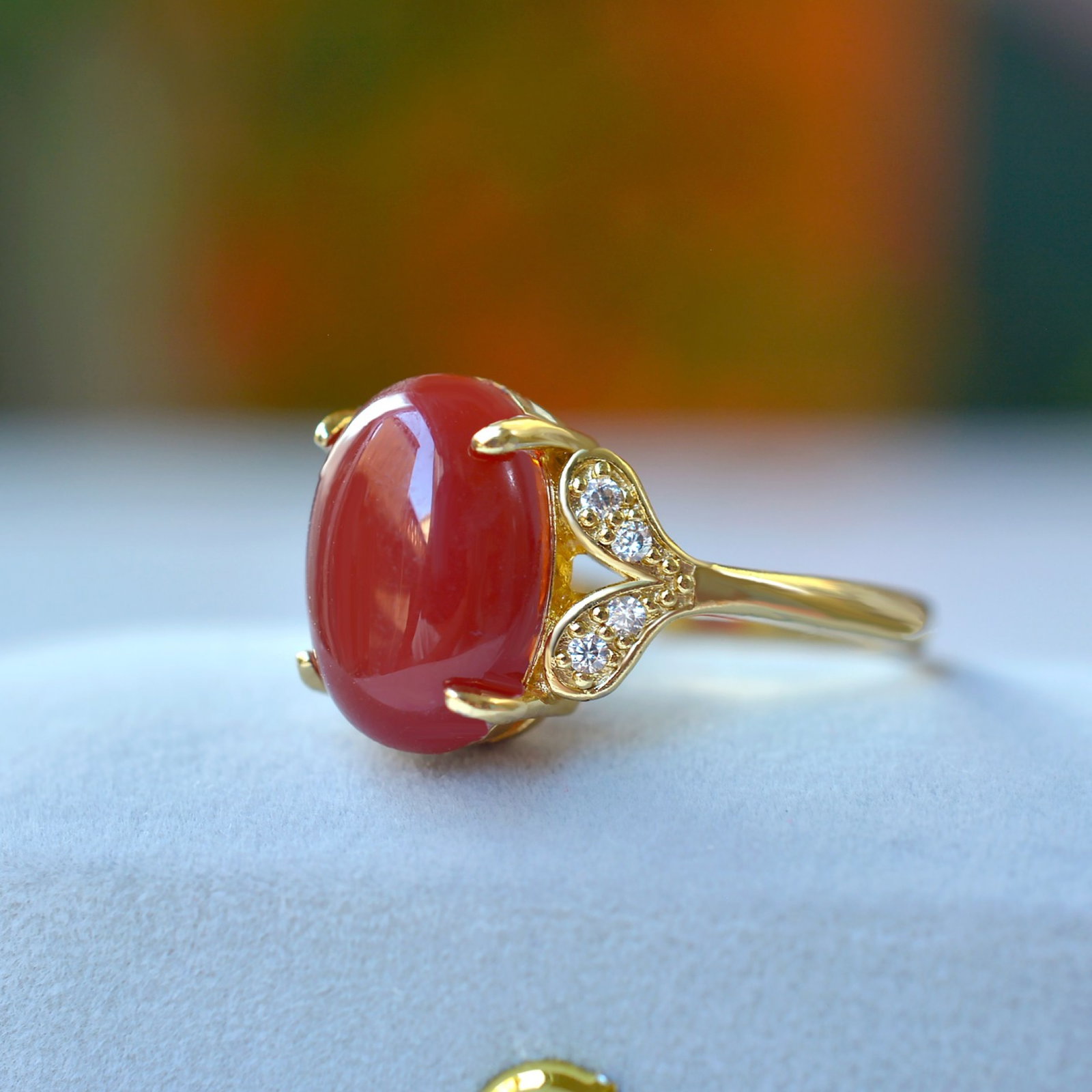 An Exquisite Ring,Inlaid Diamond: An Exquisite Ring Size:10mmx14mm 戒指