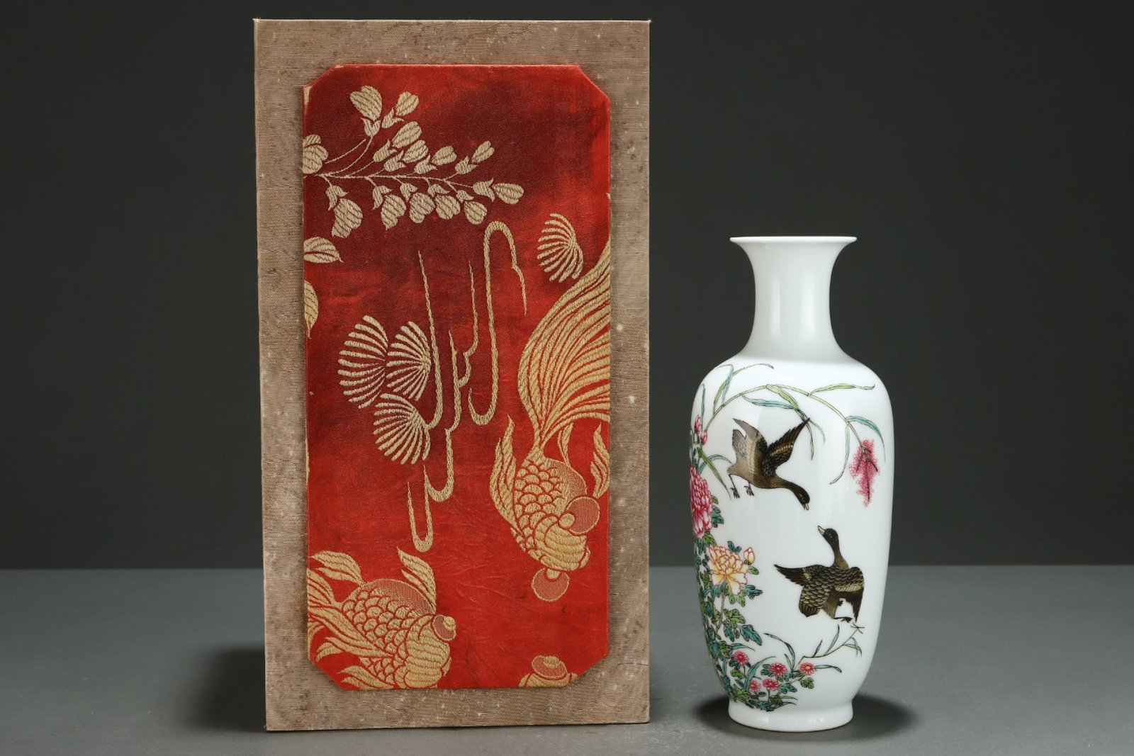 An Exquisite Famille-Rose Flower and Bird Pattern Vase,with poem: An Exquisite Famille-Rose Flower and Bird Pattern Vase,with poem,Qing Dynasty,China,Yongzheng Four-character Mark,Size:9.1inx3.7in 粉彩花鸟纹瓶,带诗
