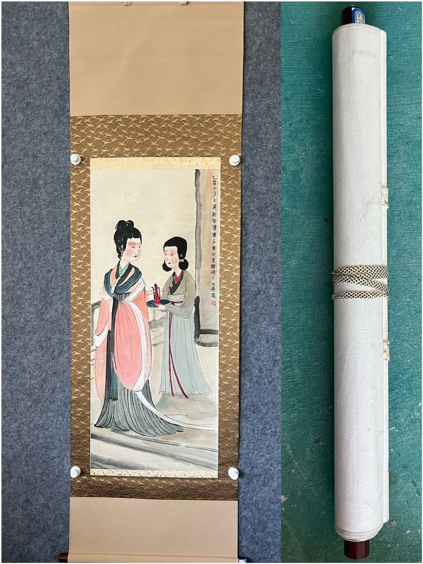 A Chinese Vertical Scroll Ink Painting of Figure on Paper: A Chinese Vertical Scroll Ink Painting of Figure on Paper,Fu Baoshi,Size:38.2inx16.5in 一幅中国水墨人物画立轴,傅抱石