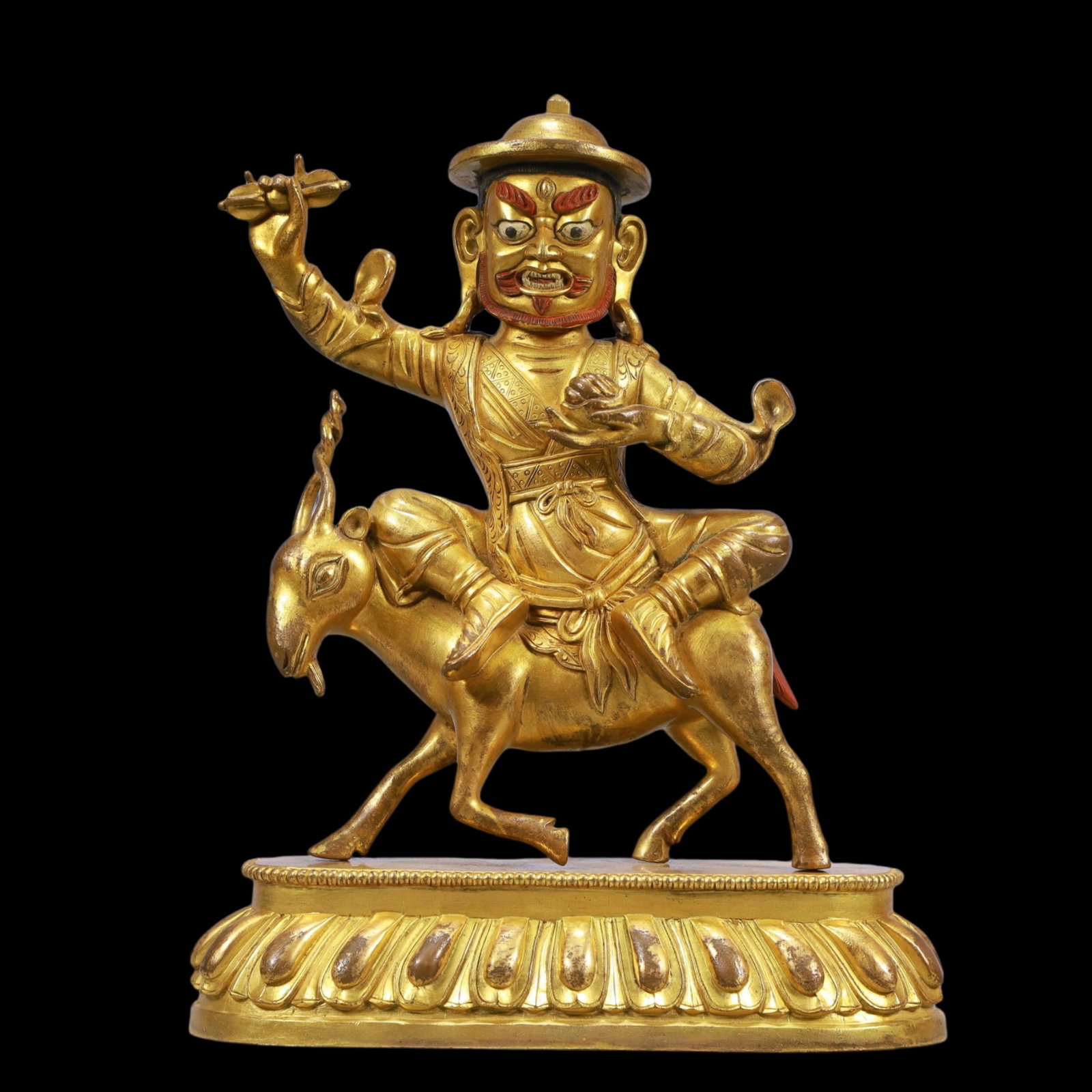 A Solemn Gilt Bronze Statue of Vajra: A Solemn Gilt Bronze Statue of Vajra,Ming Dynasty, China,Size:8.9inx6.7inx11.4inWeigh:2450g 铜鎏金金刚像,中国明代