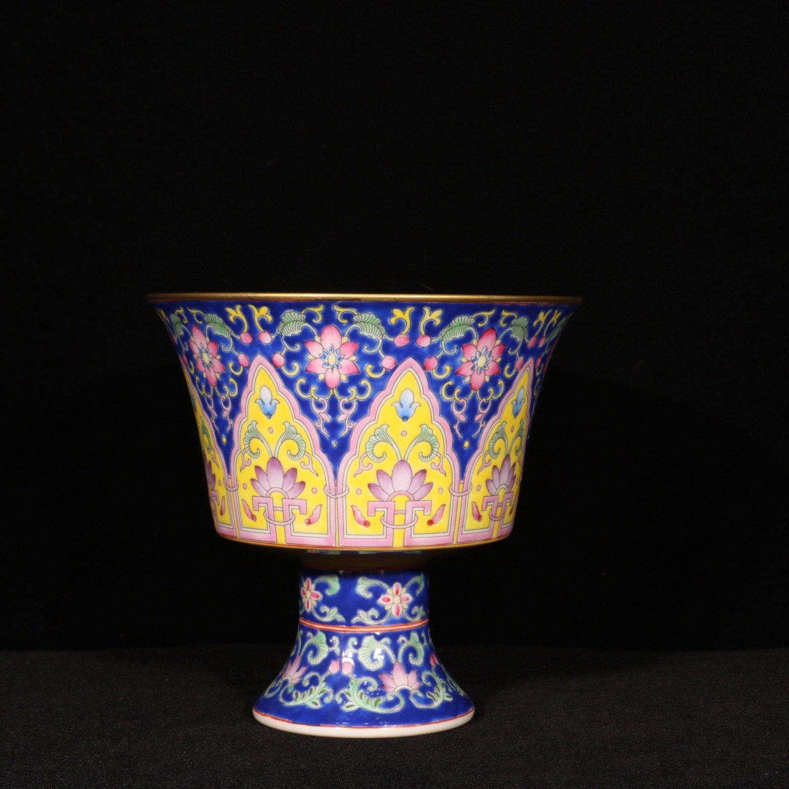 An Exquisite Enamel Painted Gold Lotus Pattern Stem Cup: An Exquisite Enamel Painted Gold Lotus Pattern Stem Cup,Qing Dynasty,China,Qianlong Six-character Mark,Size:5.3inx5.4in