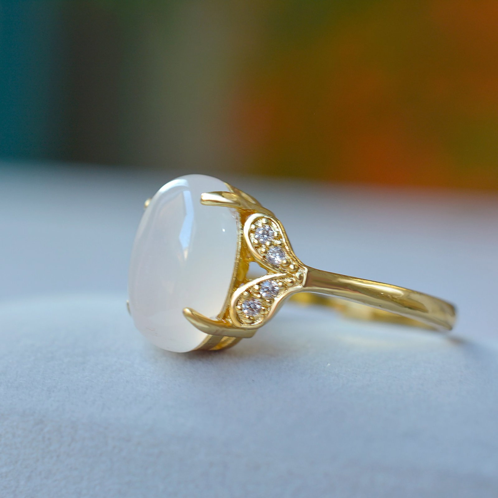 An Exquisite Ring,Inlaid Diamond: An Exquisite Ring Size:10mmx14mm 戒指