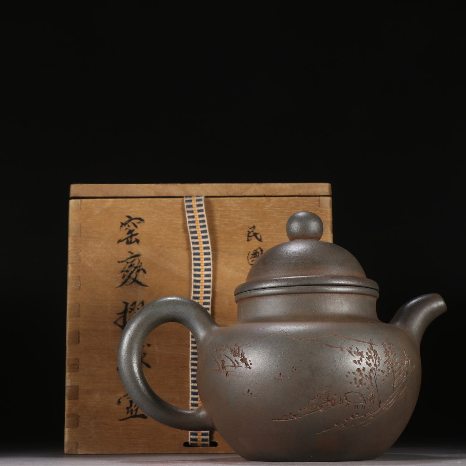 A Rare Purple Sands Landscape Pattern Teapot,with poem: A Rare Purple Sands Landscape Pattern Teapot,with poem,the Republic of China,Cheng Shouzhen Mark,Size:5.1inx7in