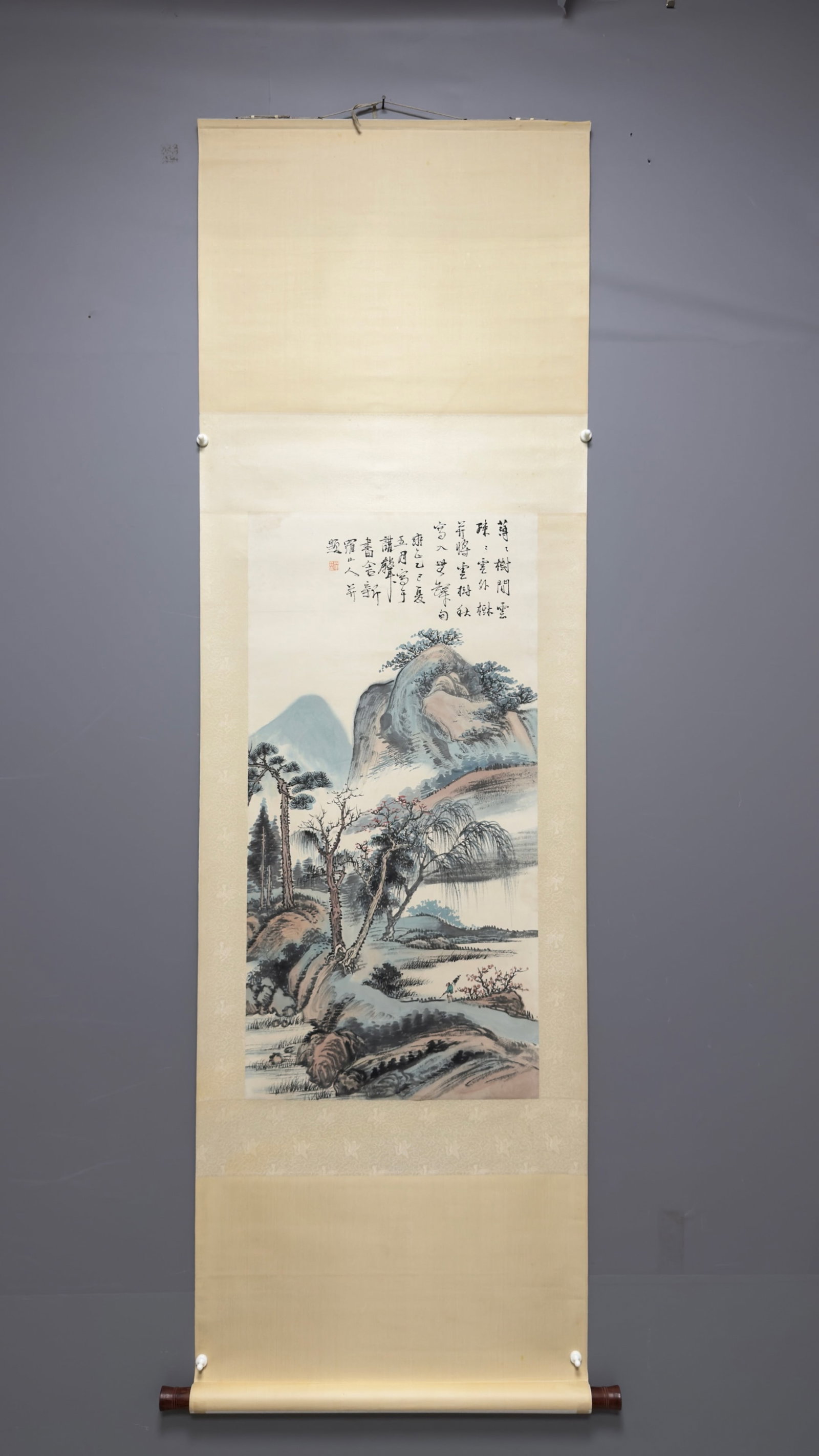 A Chinese Vertical Scroll Ink Painting of Landscape on Paper: A Chinese Vertical Scroll Ink Painting of Landscape on Paper,Hua Yan,Size:39.4inx19.7in 一幅中国水墨山水画立轴,华喦