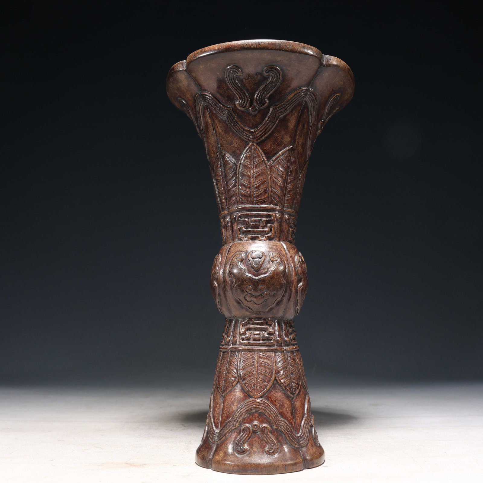 A Rare Eaglewood Vase - 6