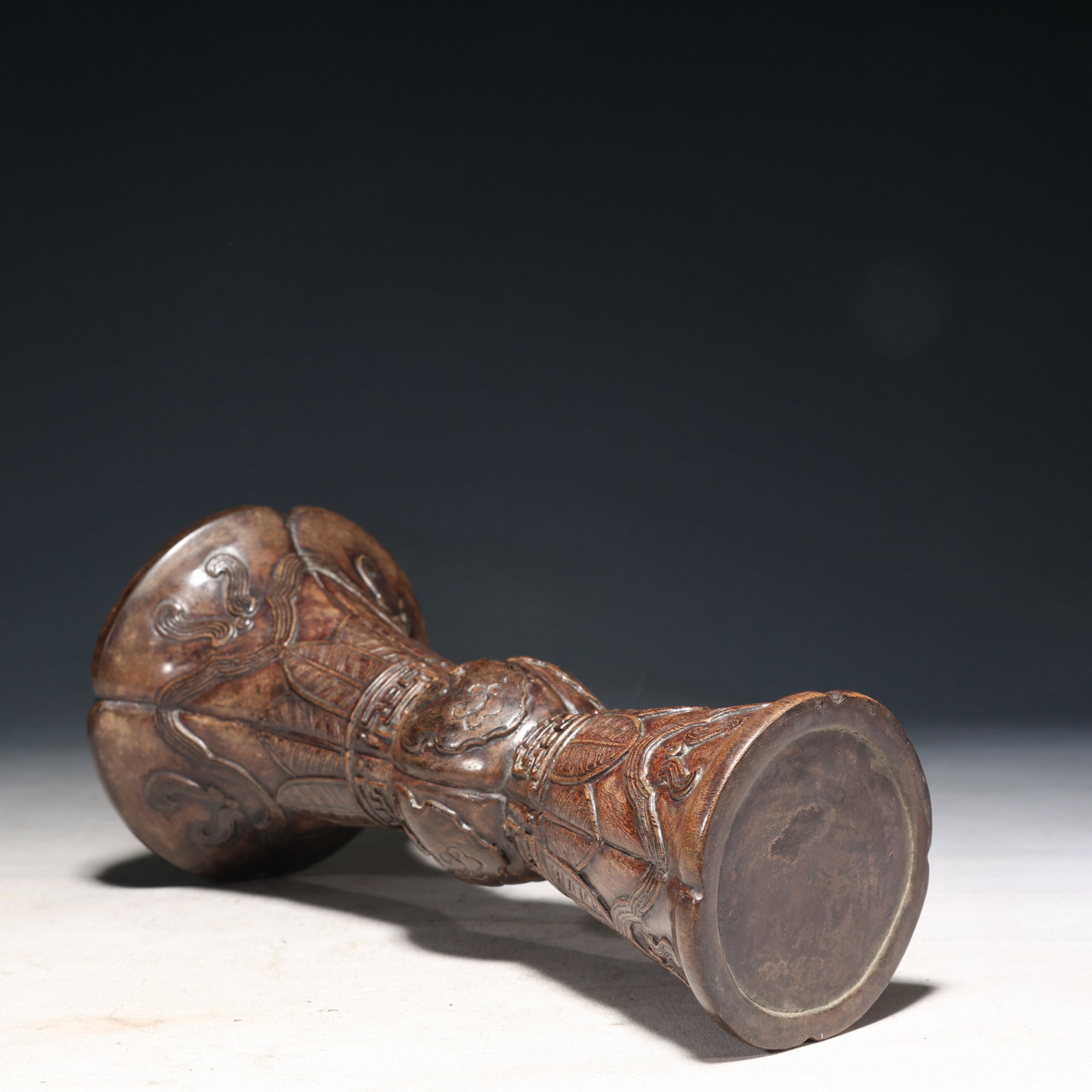 A Rare Eaglewood Vase - 8